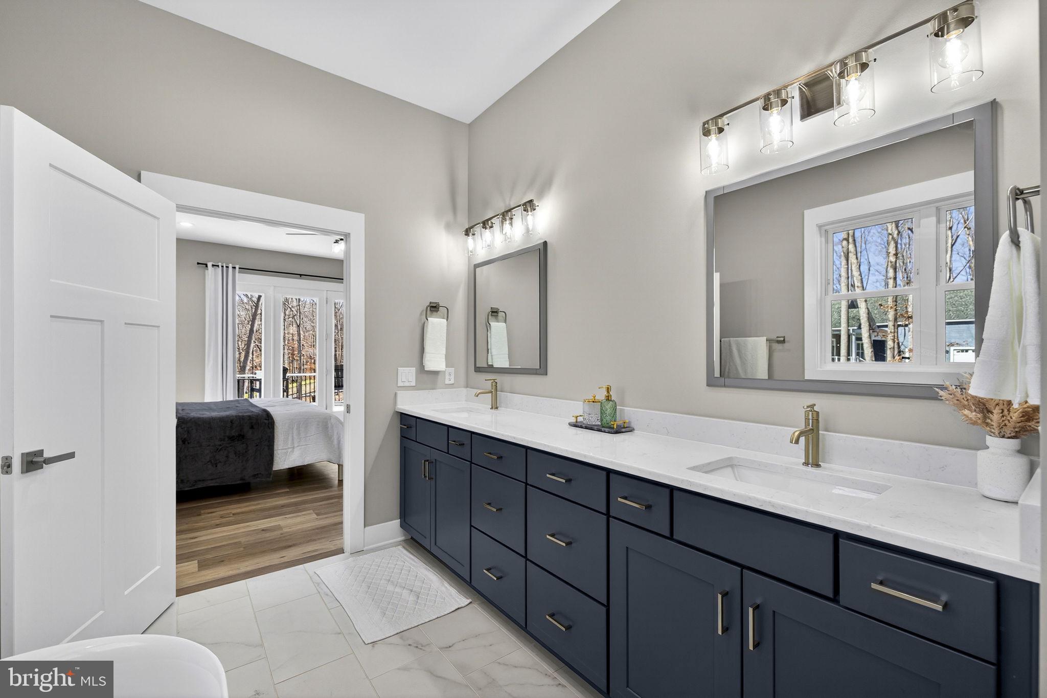 MILL RUN - Residential