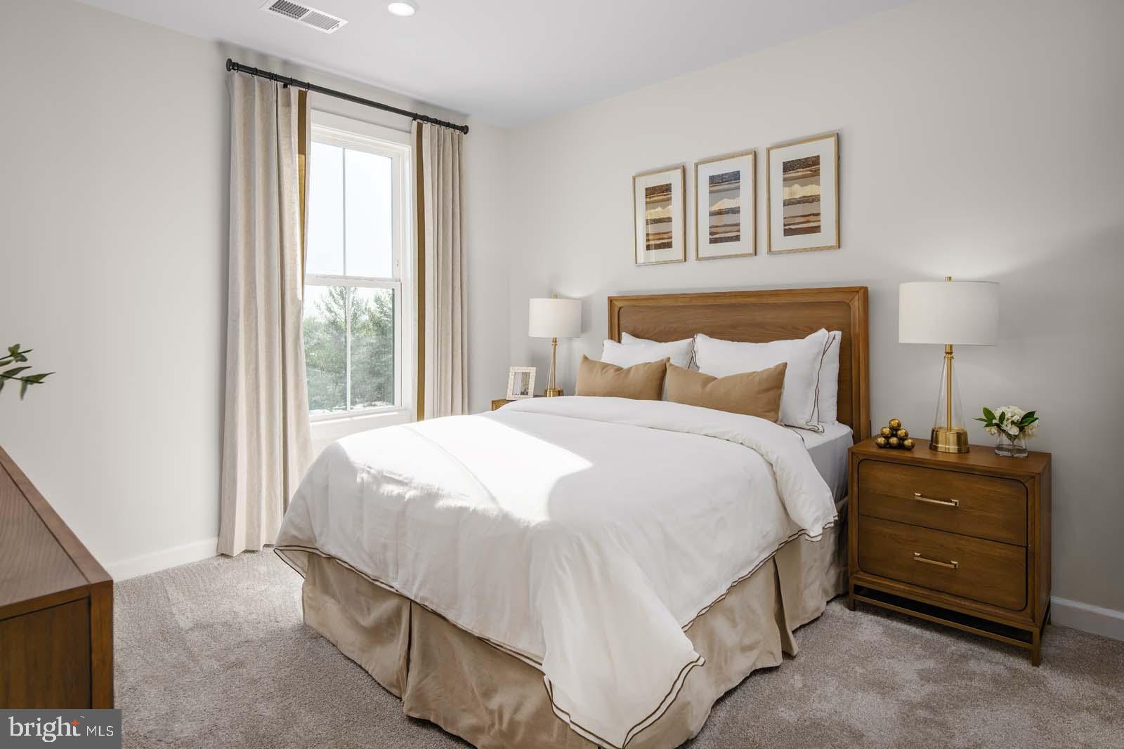 ASHBURN STATION - Residential