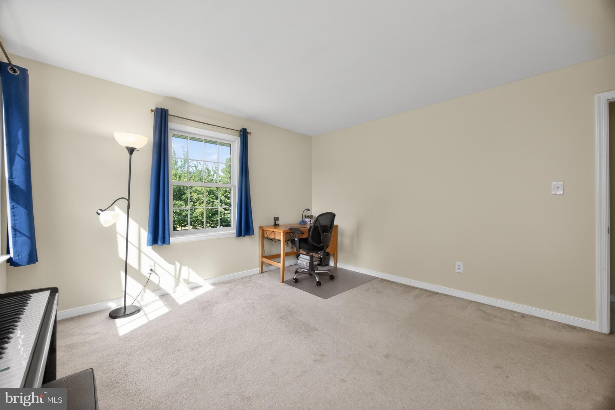 DENBIGH CHASE - Residential