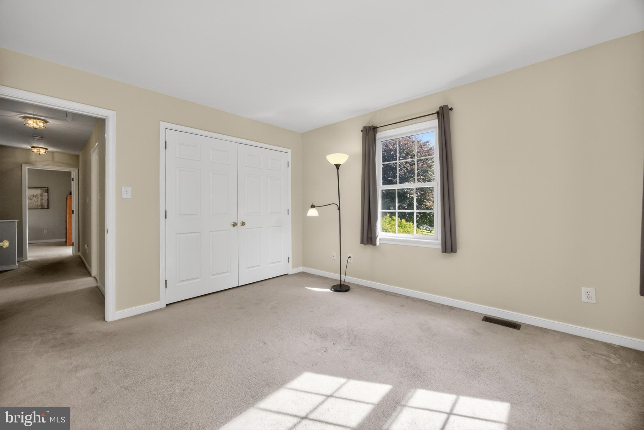 DENBIGH CHASE - Residential