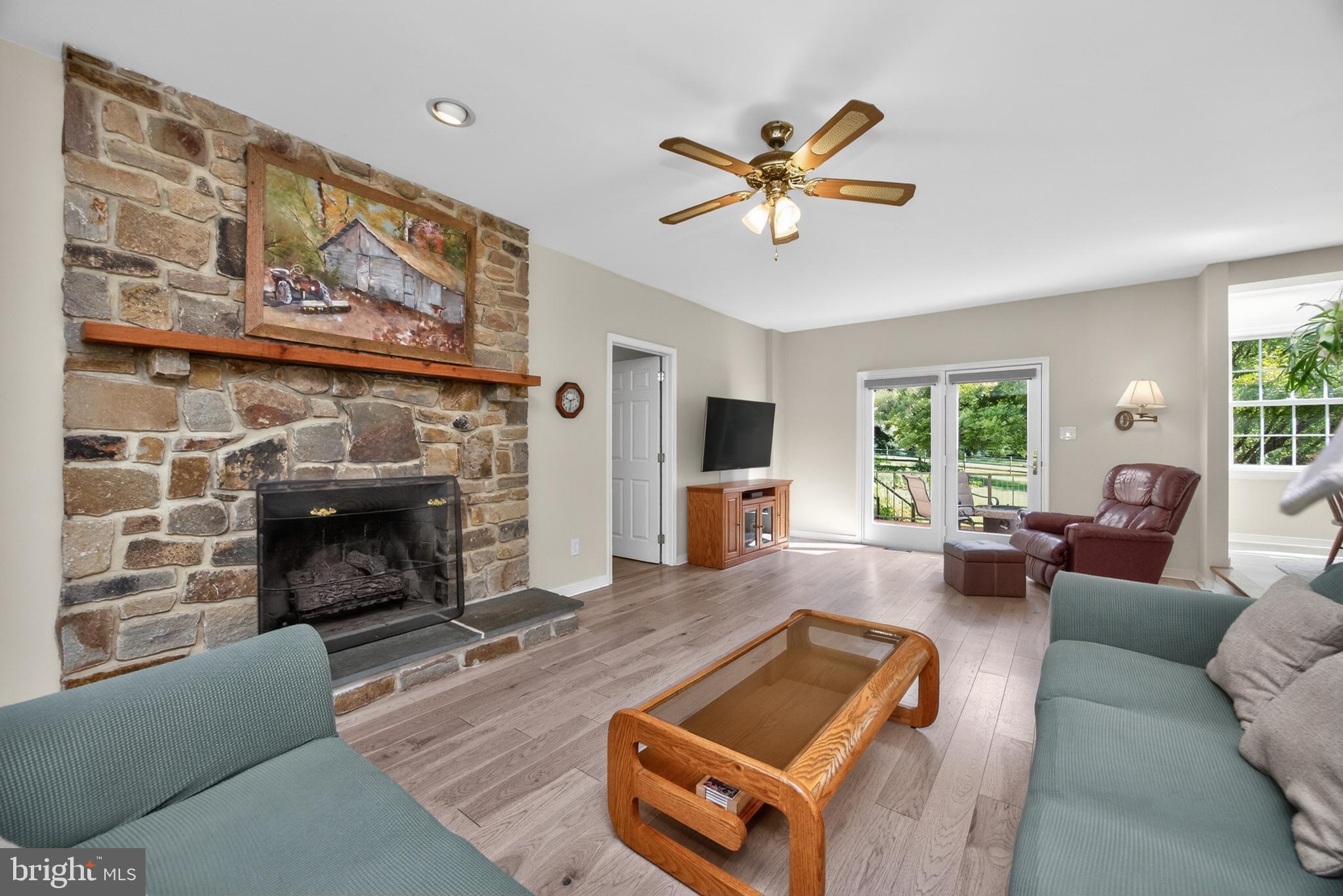 DENBIGH CHASE - Residential