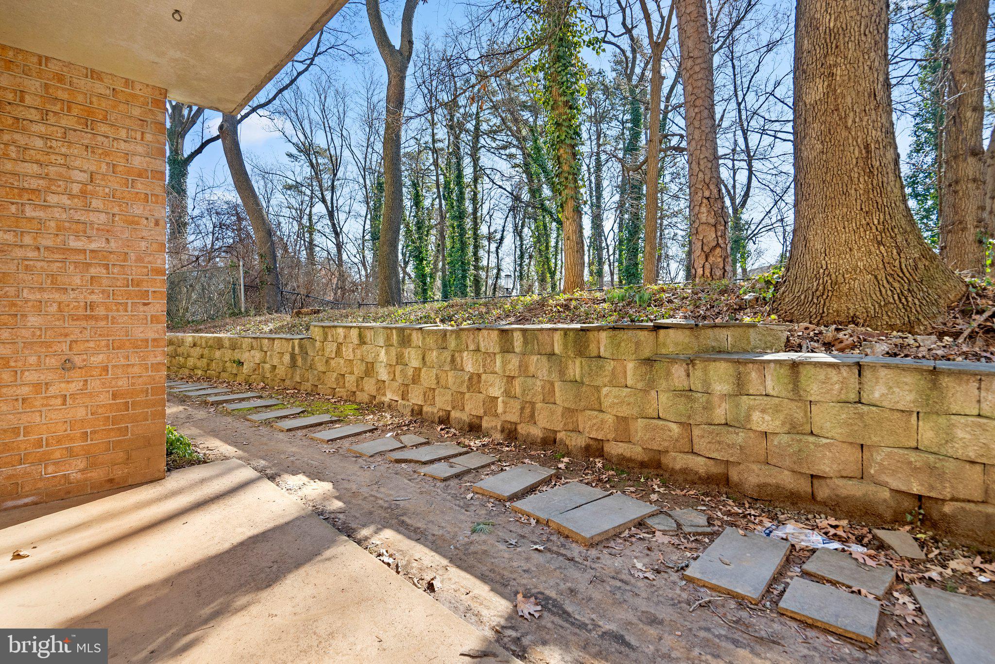 WALNUT GROVE - Residential