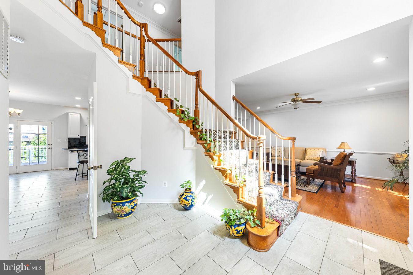 LOUDOUN VALLEY ESTATES - Residential