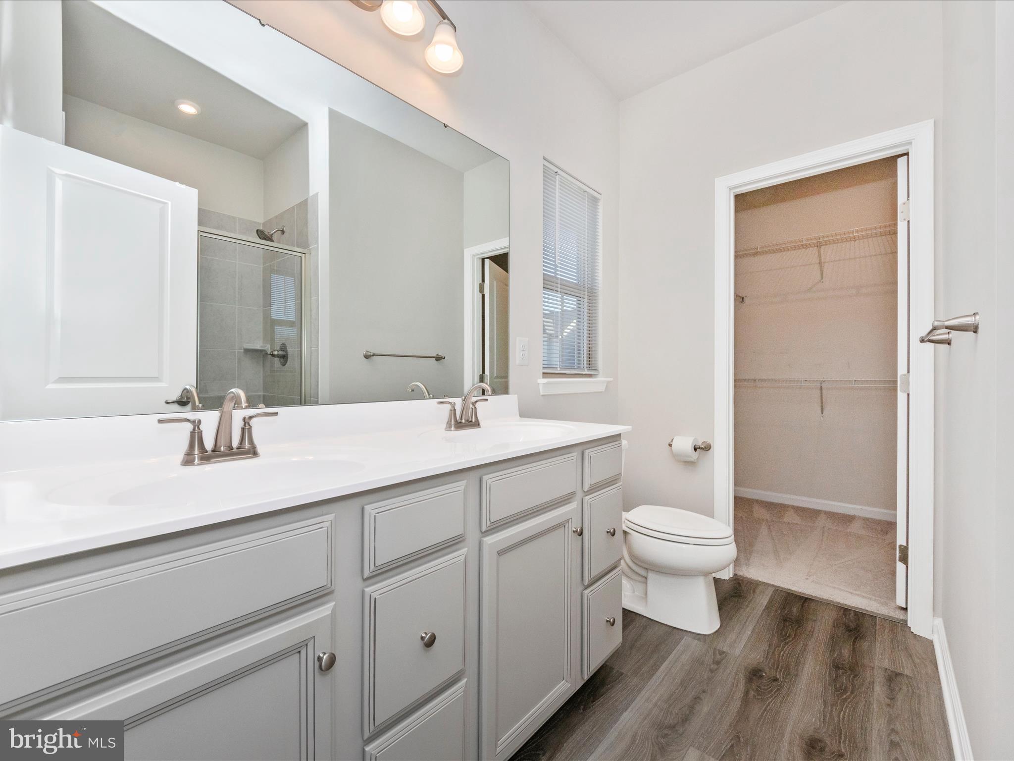 PARKSIDE - Residential