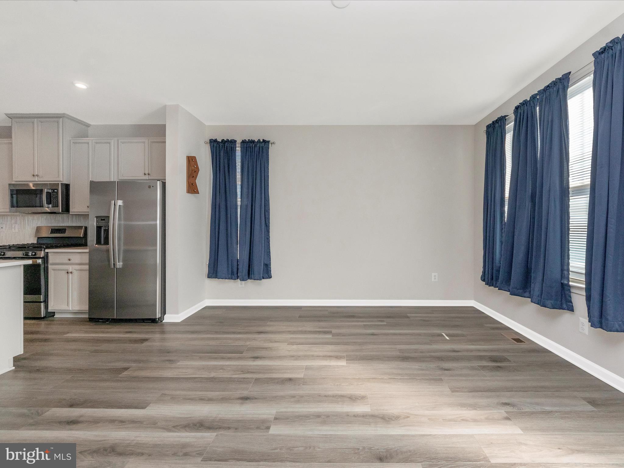 PARKSIDE - Residential