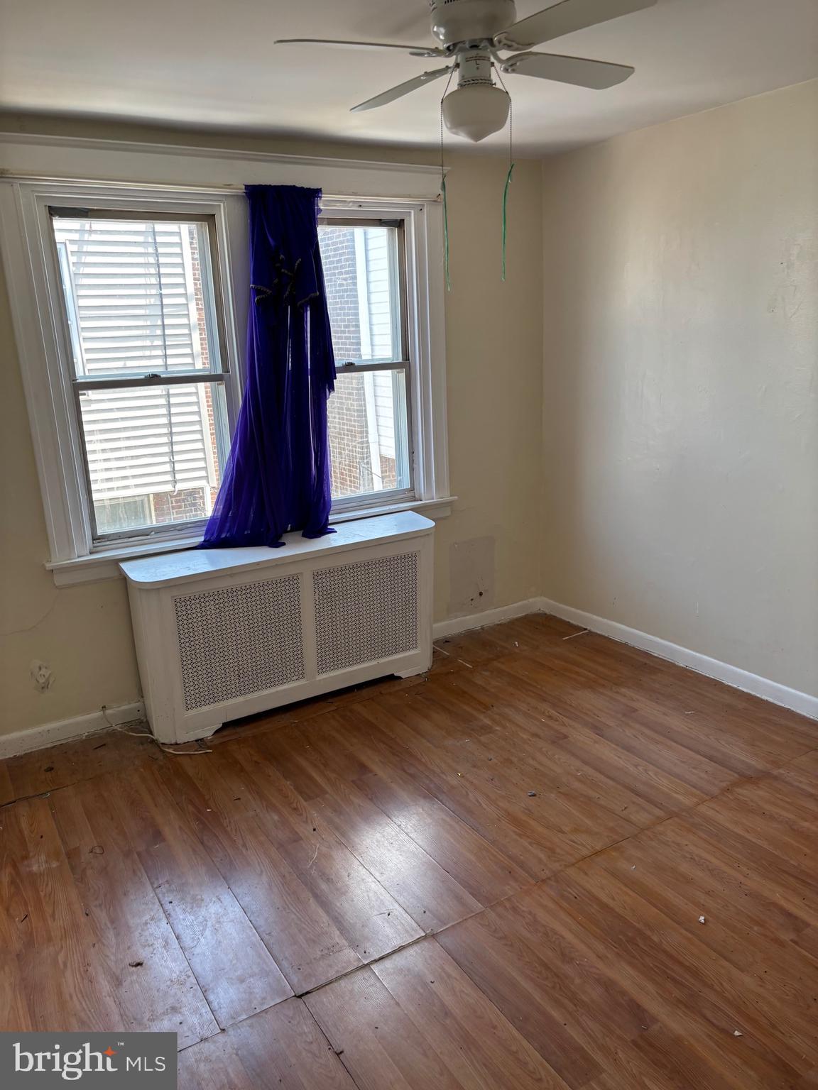 LAWNCREST - Residential