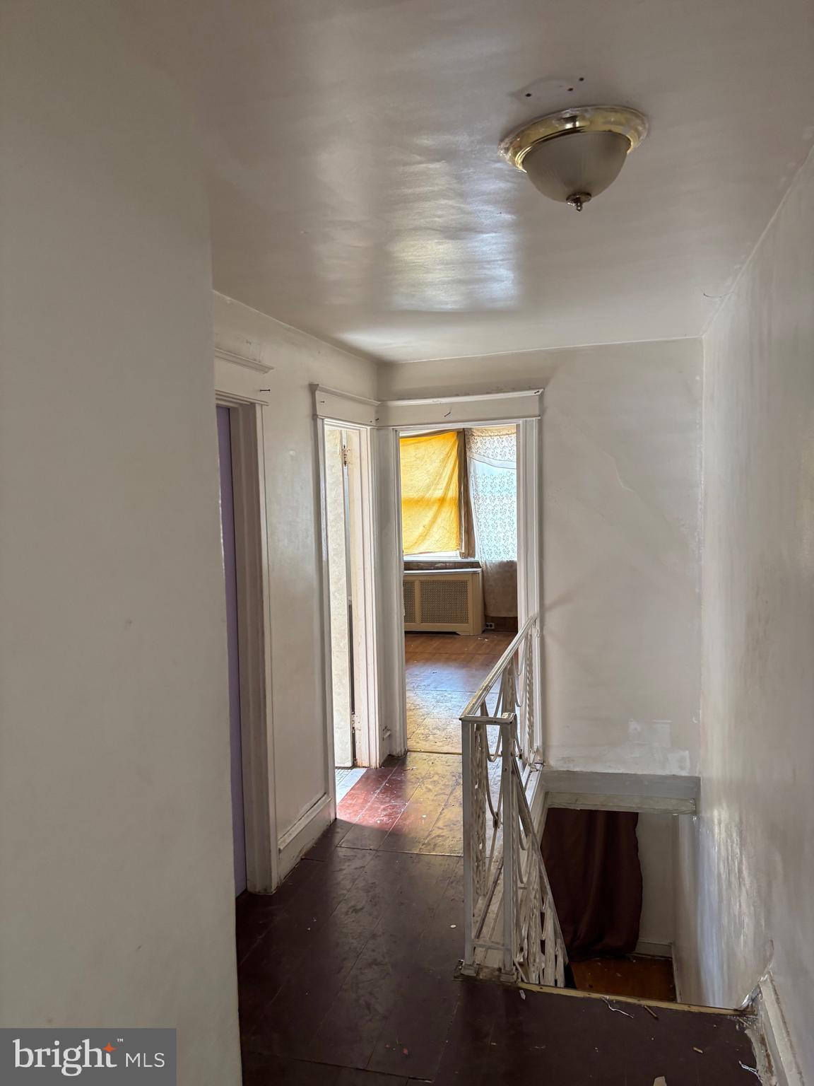 LAWNCREST - Residential