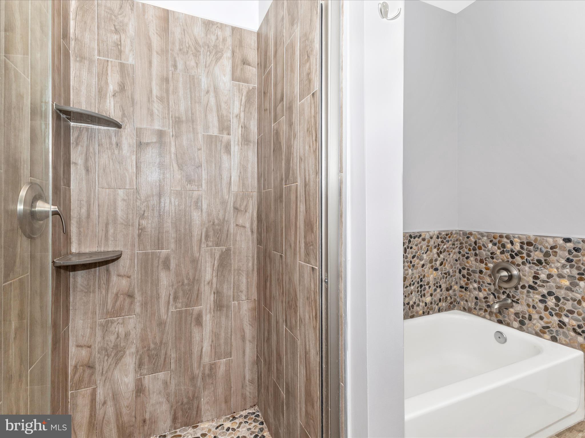BENTLEY PLACE - Residential