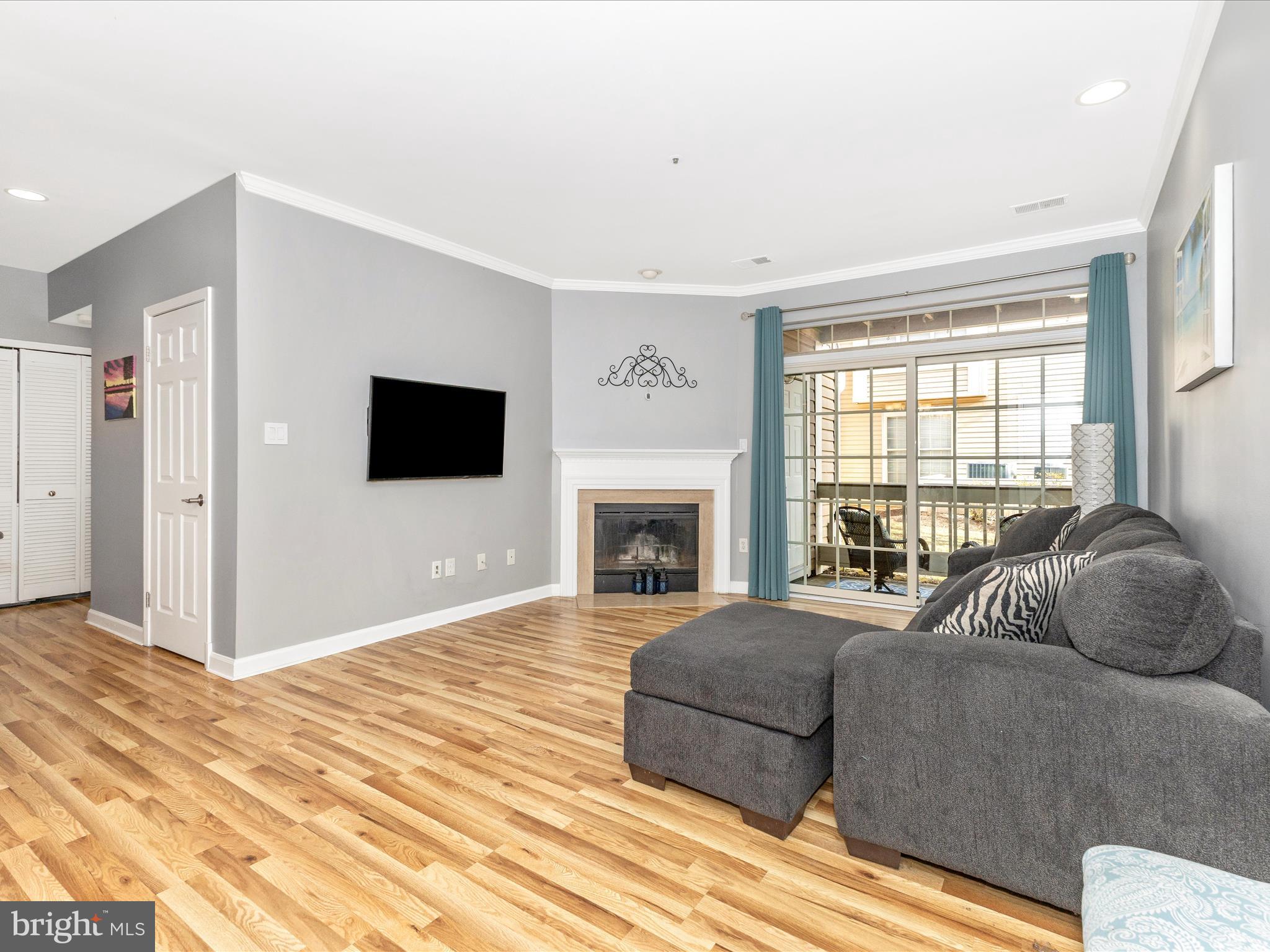 BENTLEY PLACE - Residential