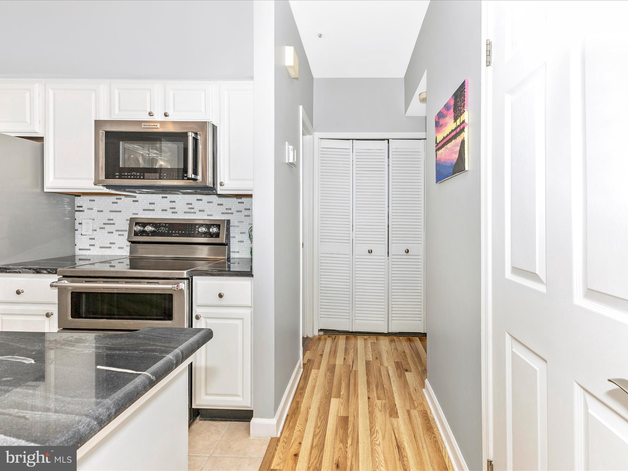 BENTLEY PLACE - Residential