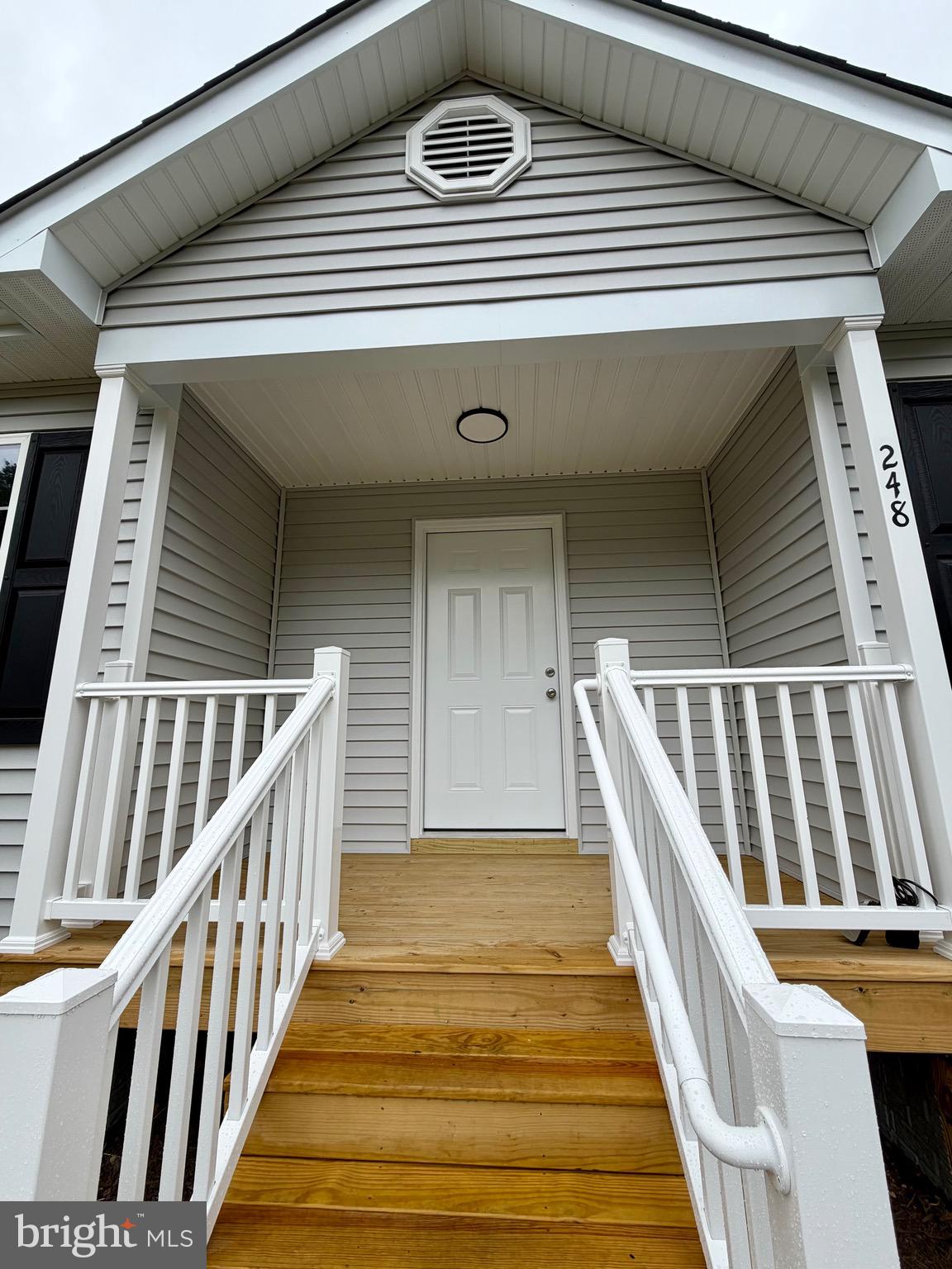 LAKE CAROLINE - Residential