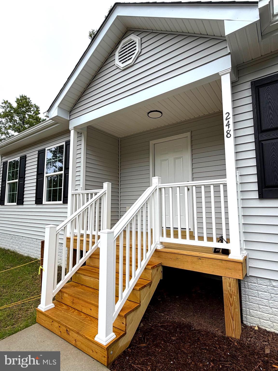 LAKE CAROLINE - Residential
