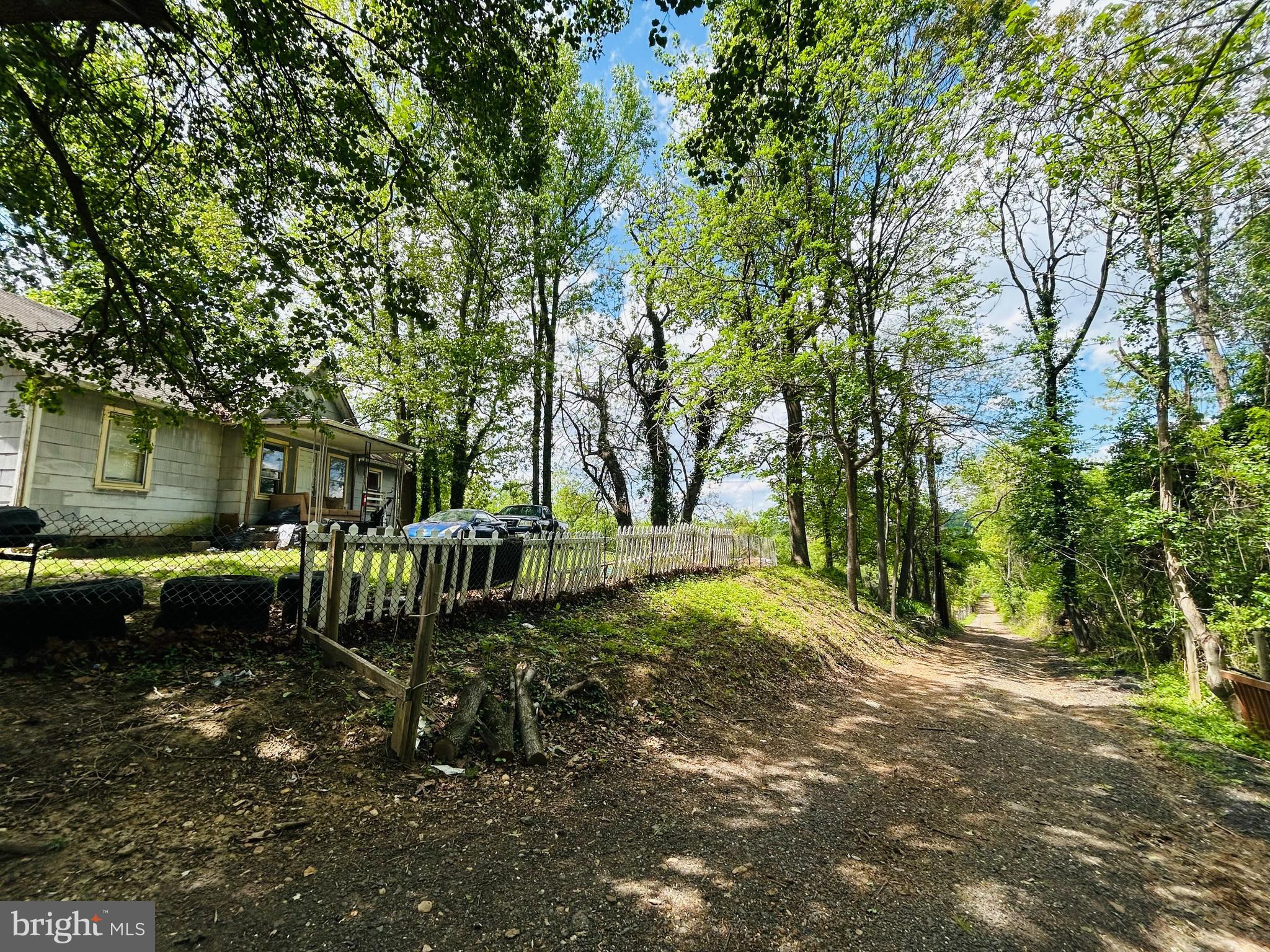 CHANEYS CHOICE - Residential