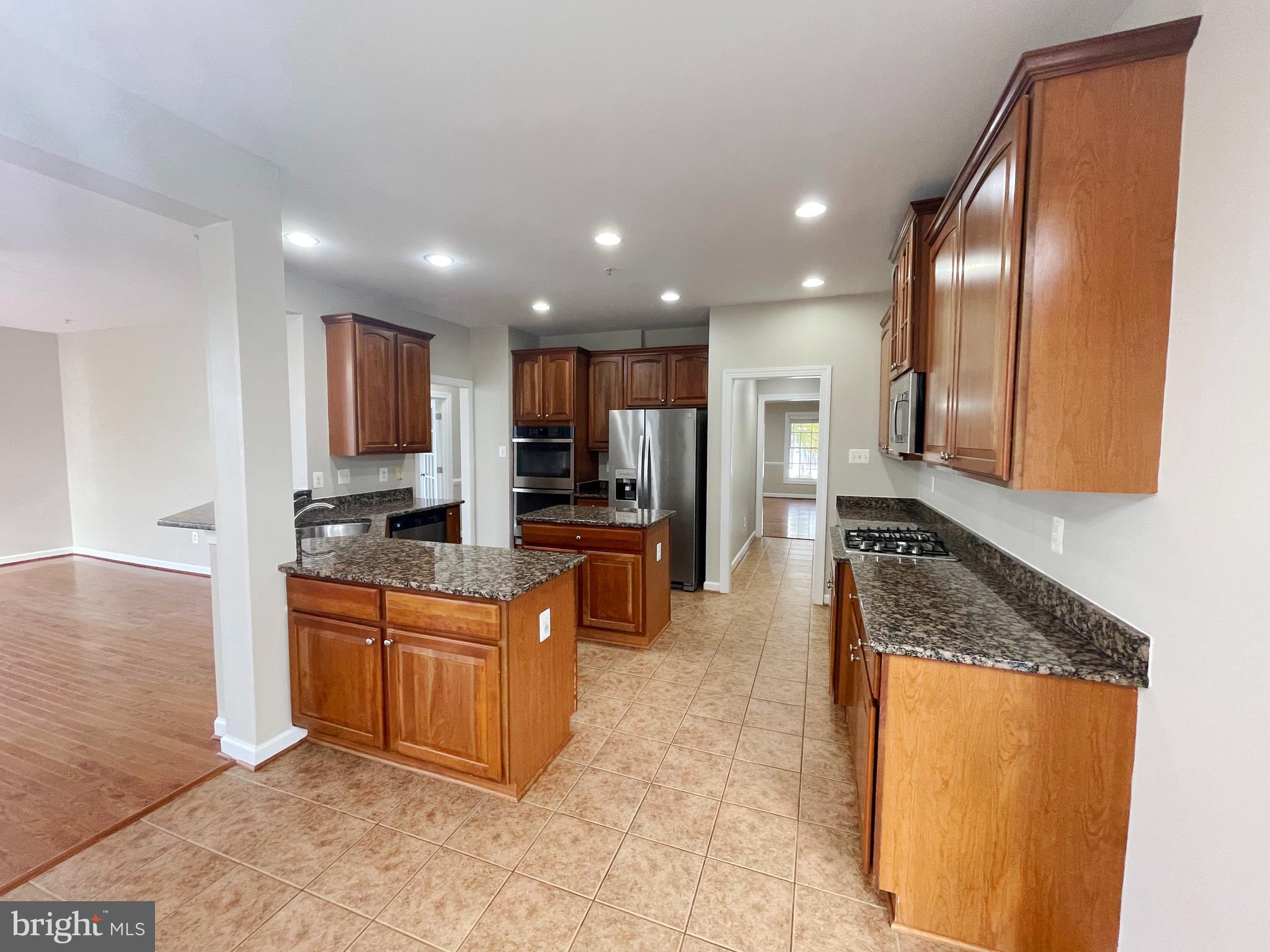 CLARKSBURG RIDGE - Residential