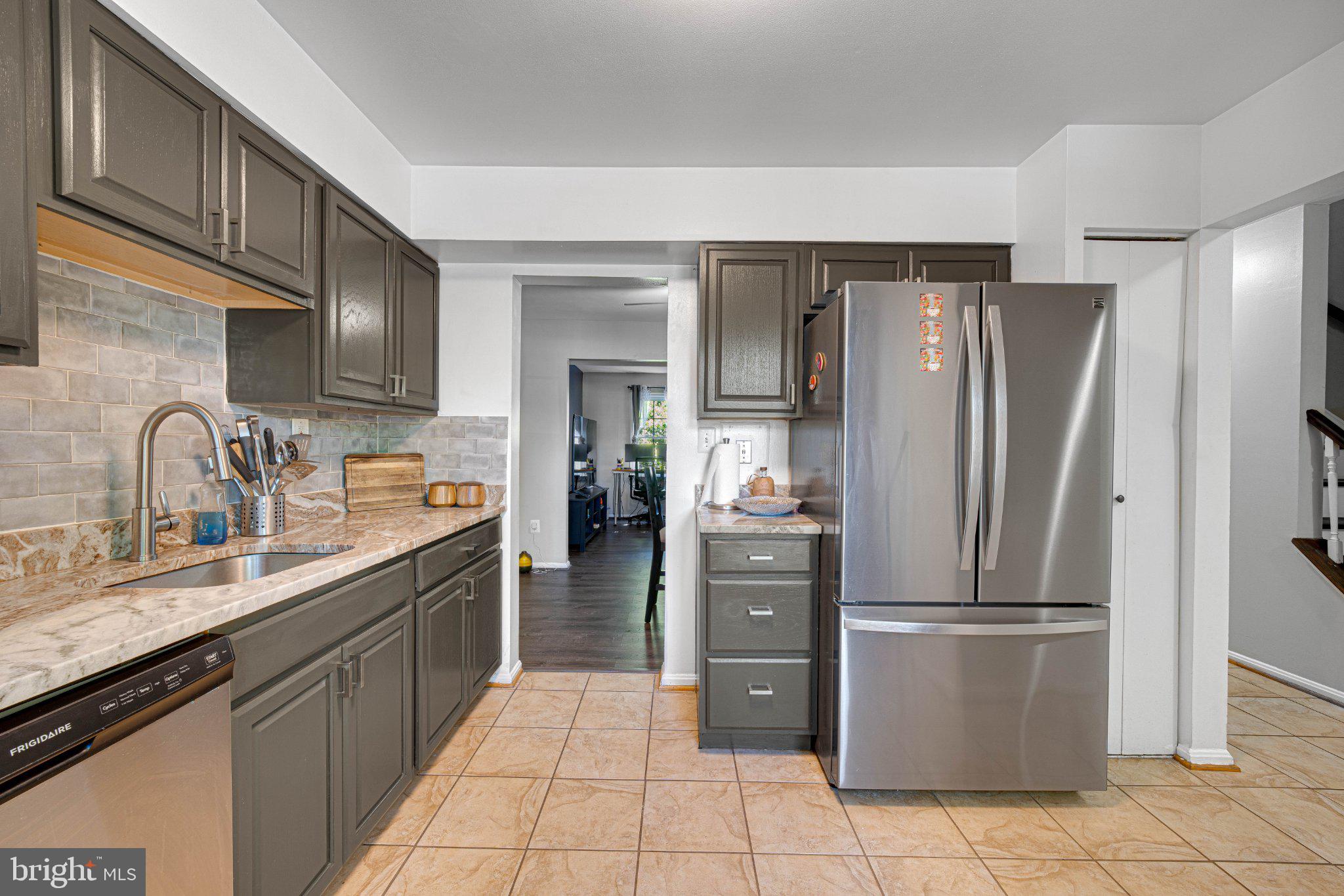VILLAGE OF HARPERS CHOICE - Residential
