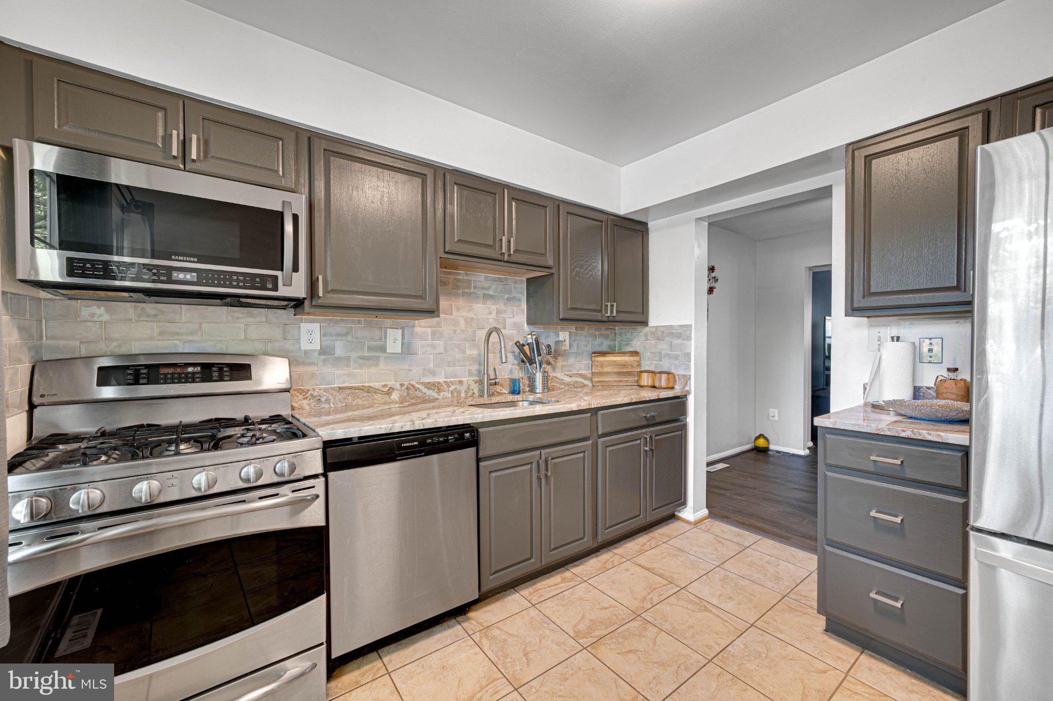 VILLAGE OF HARPERS CHOICE - Residential