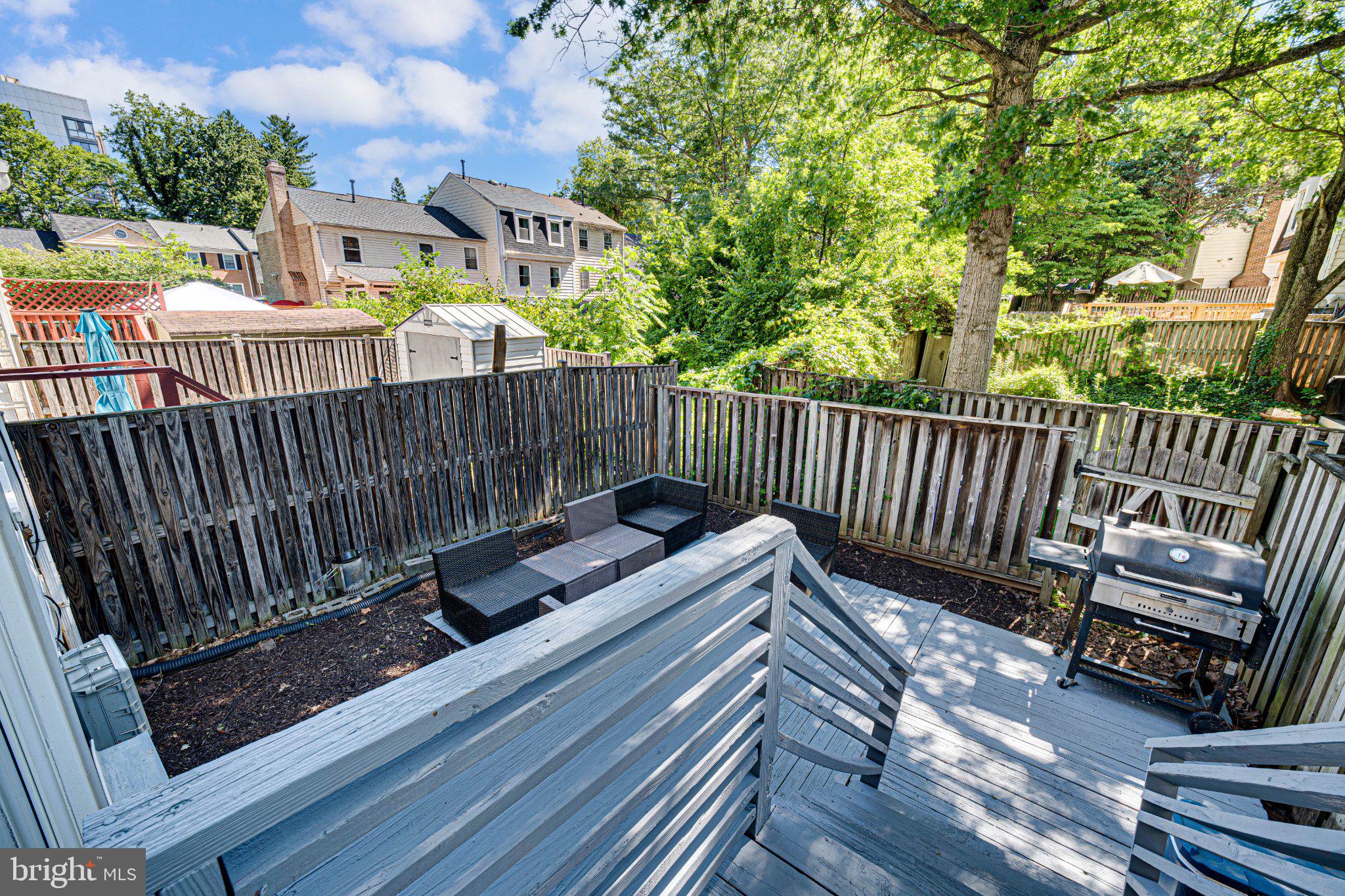 VILLAGE OF HARPERS CHOICE - Residential