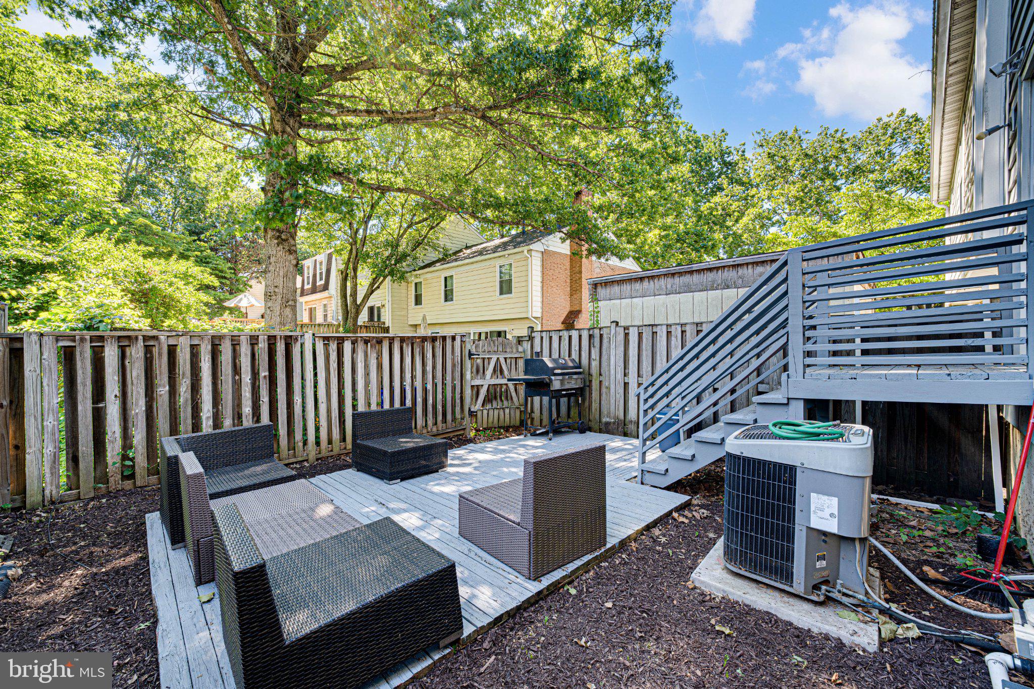 VILLAGE OF HARPERS CHOICE - Residential