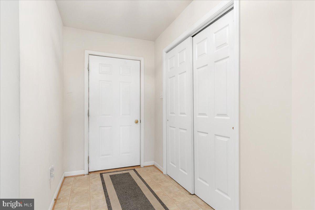 WHISPERING RIDGE - Residential