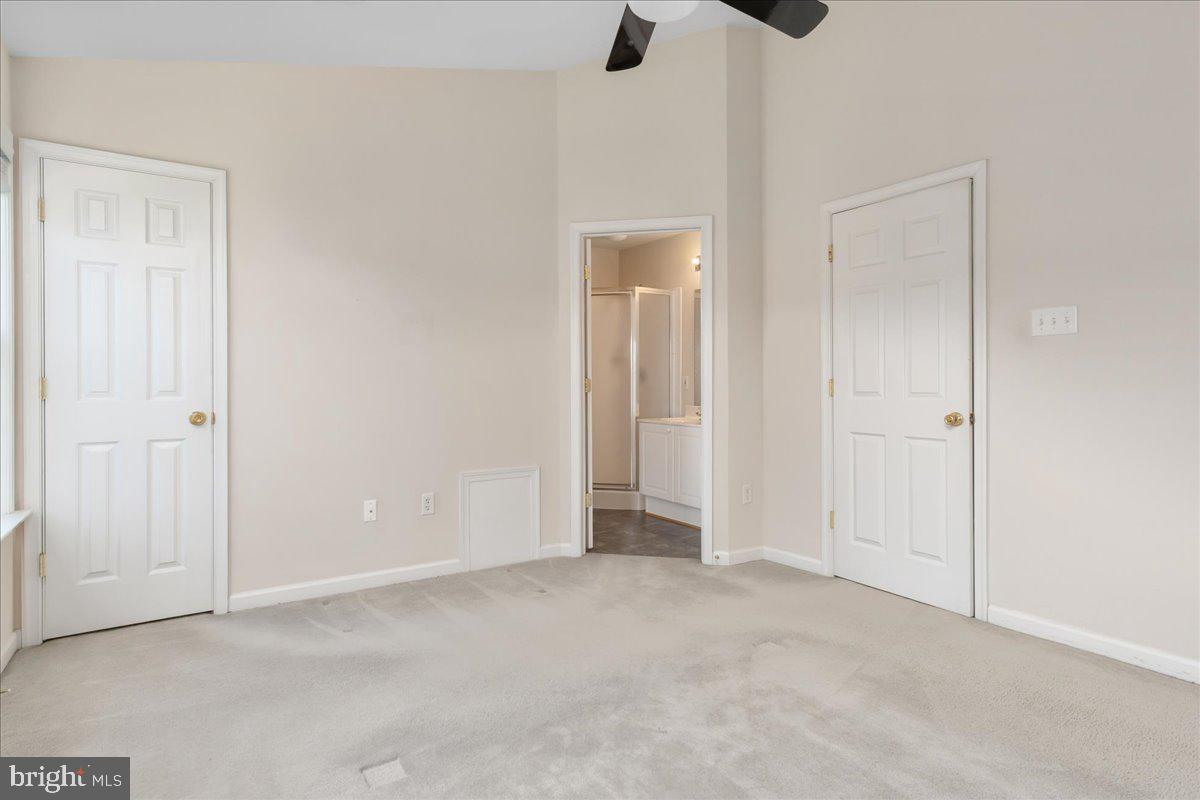 WHISPERING RIDGE - Residential