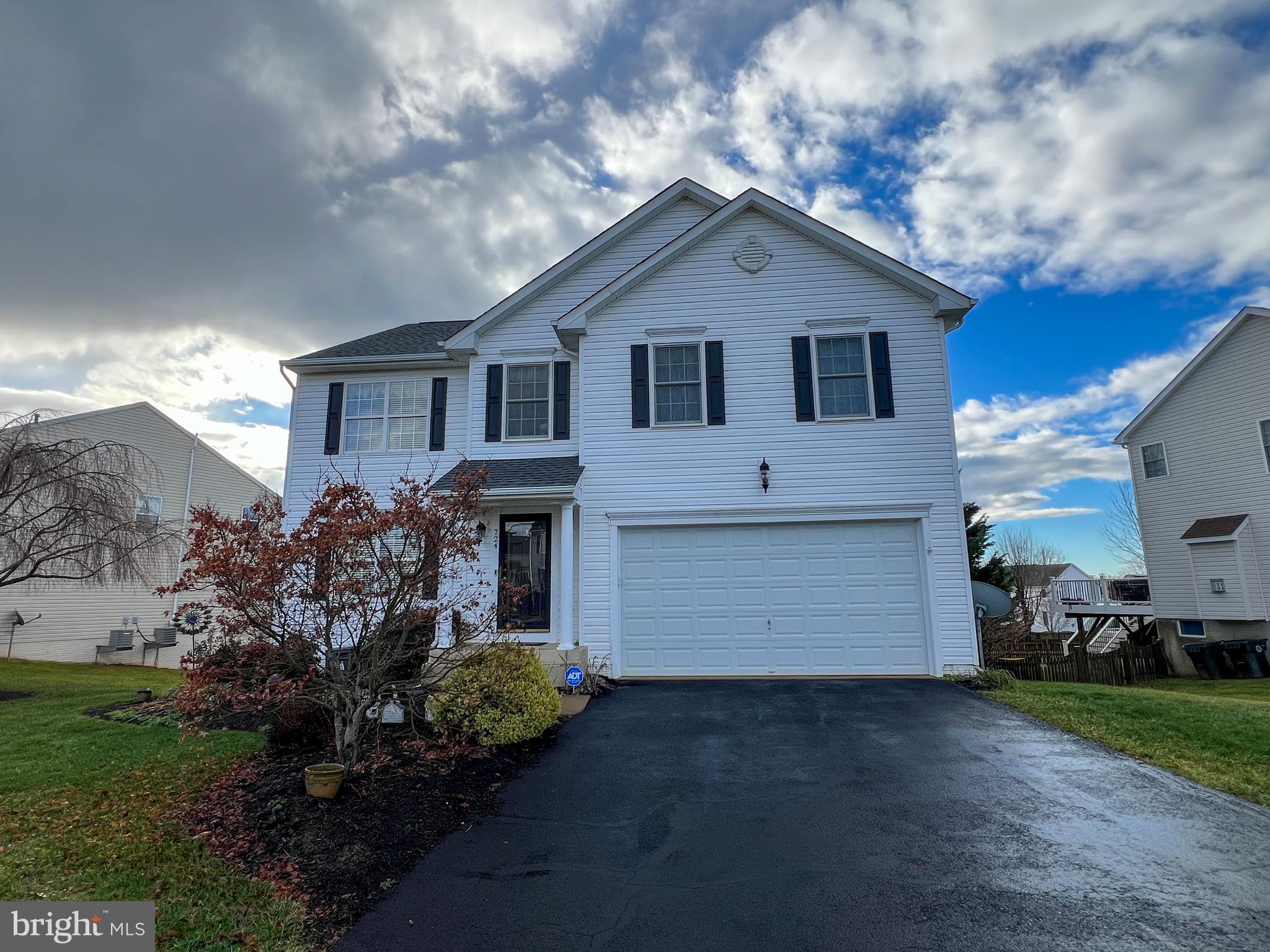 LAKEVIEW OF CULPEPER - Residential