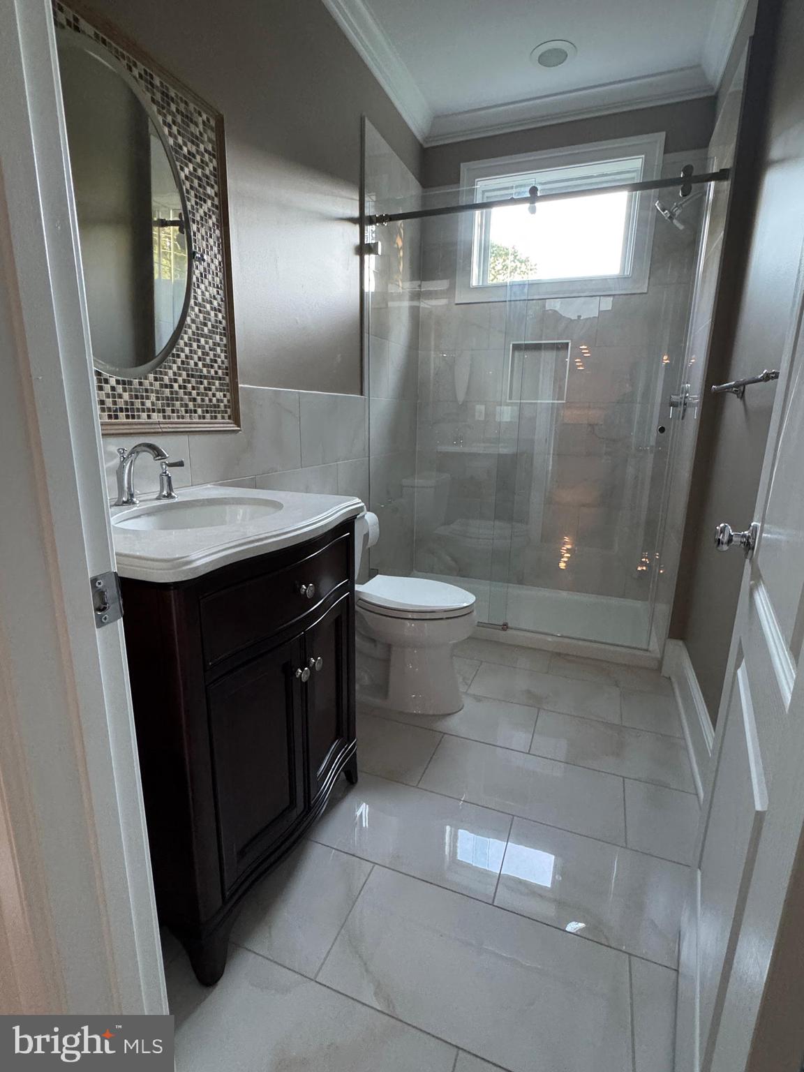 HOLMES RUN HEIGHTS - Residential Lease