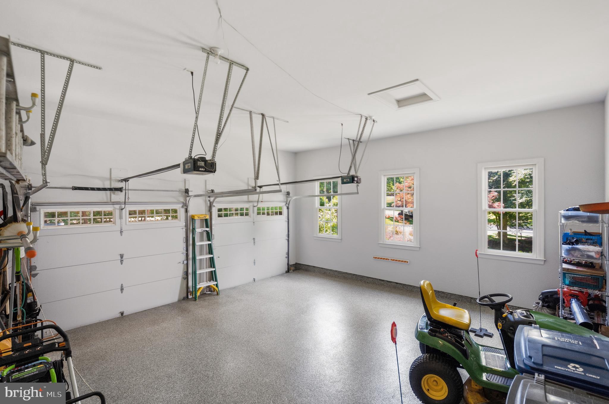 WOODLEA HILLS - Residential