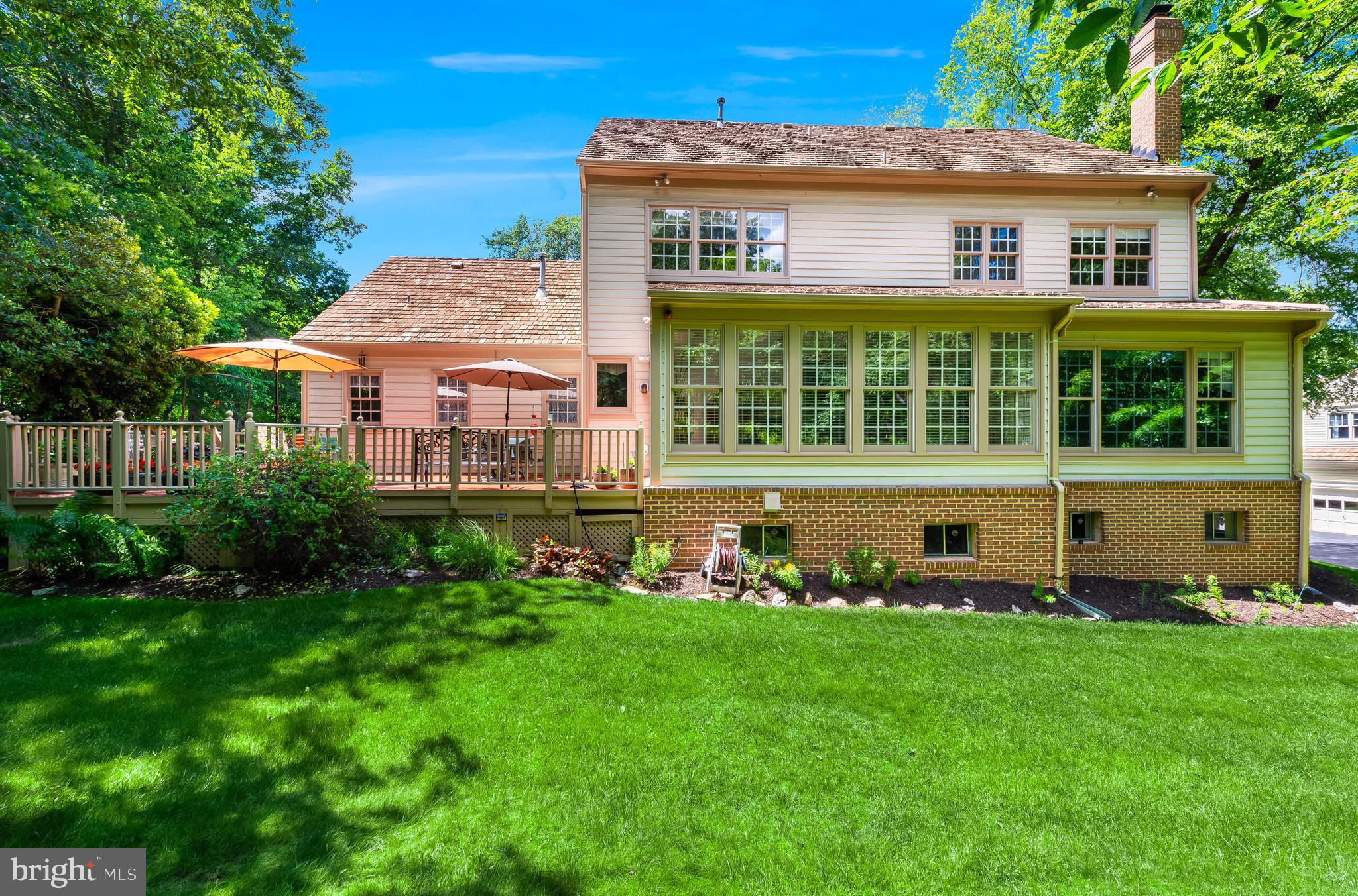 WOODLEA HILLS - Residential