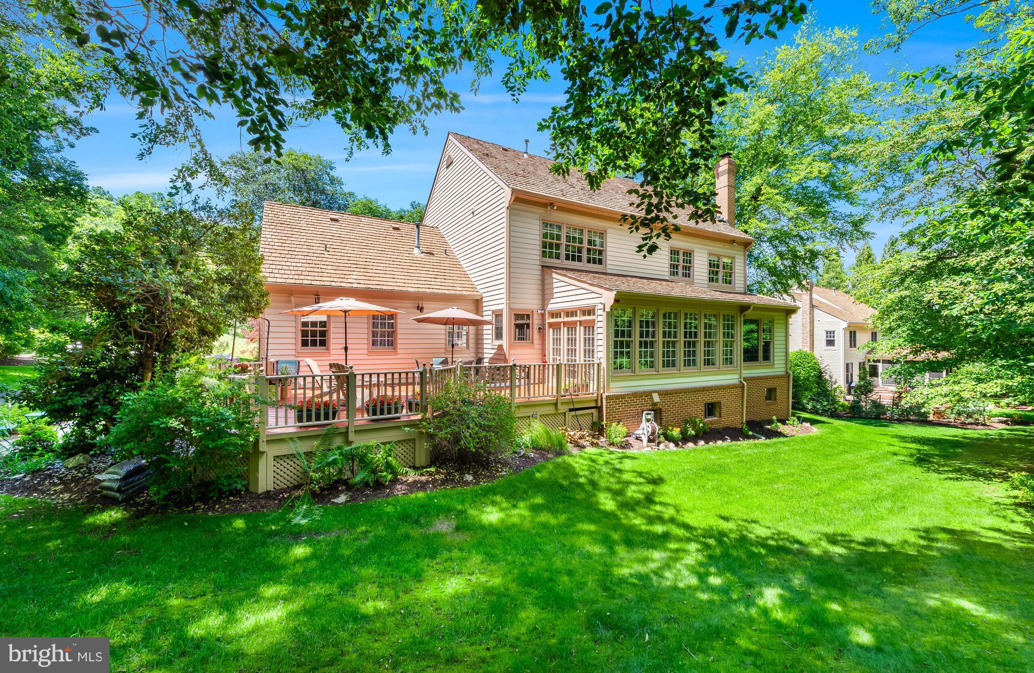 WOODLEA HILLS - Residential