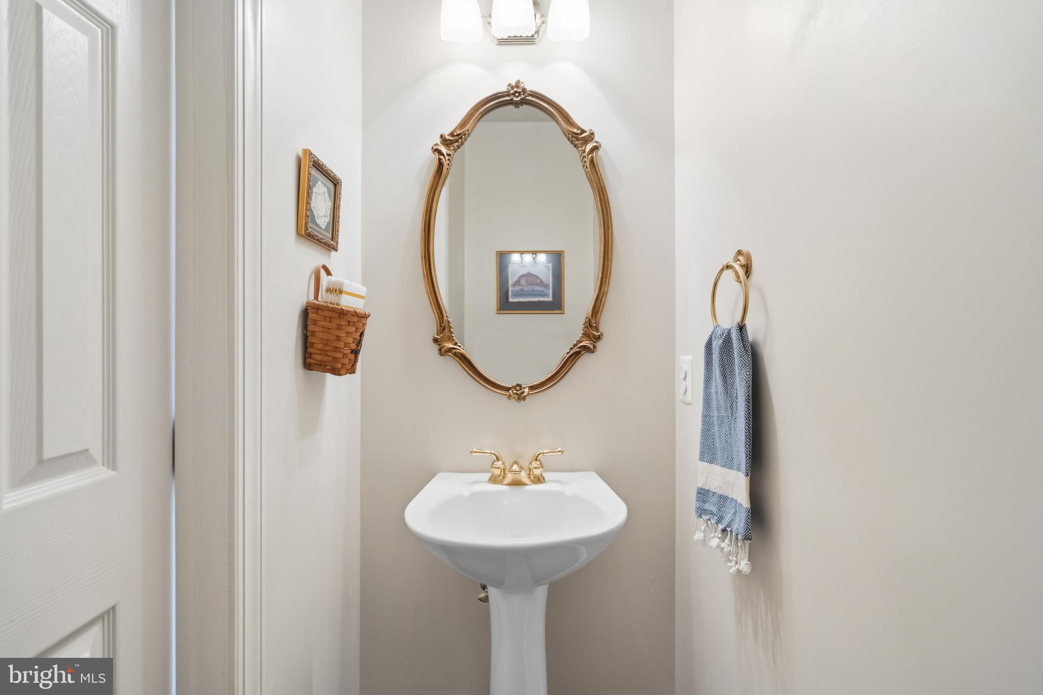 WOODLEA HILLS - Residential