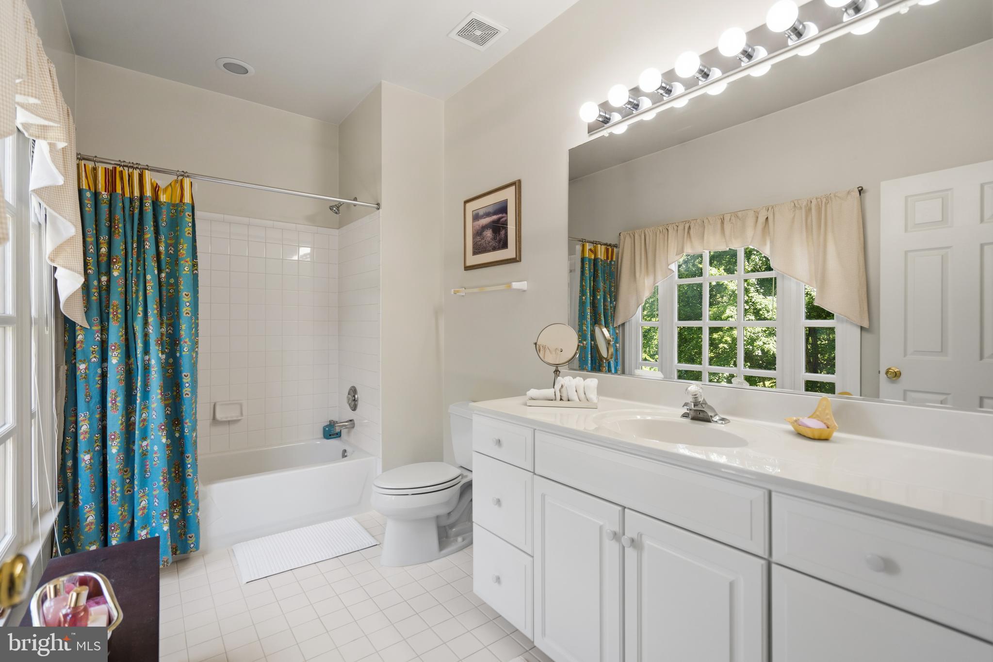 WOODLEA HILLS - Residential