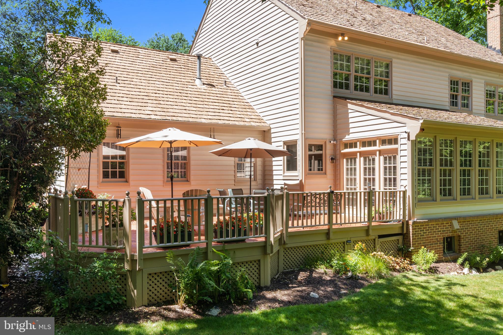 WOODLEA HILLS - Residential