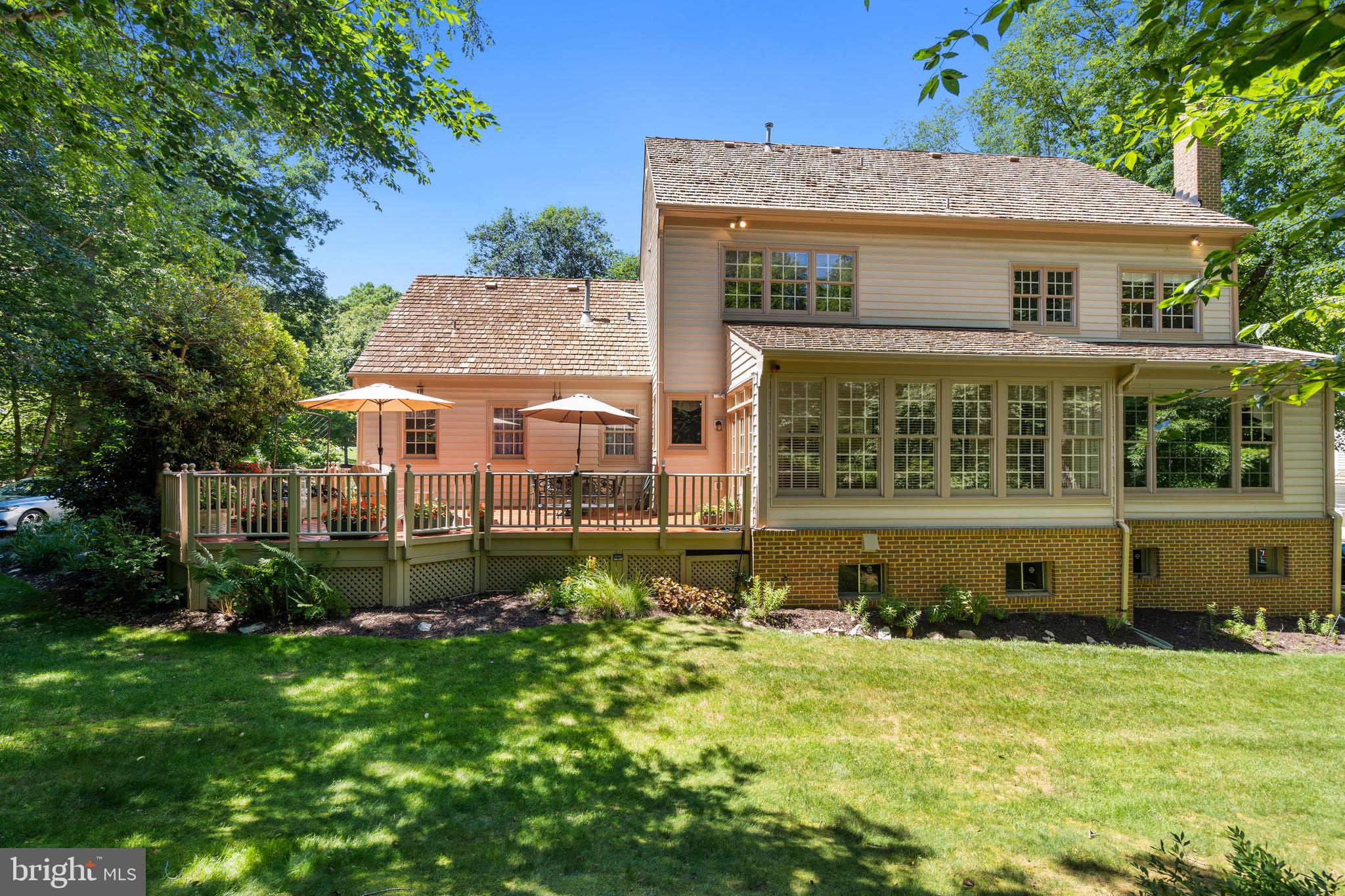 WOODLEA HILLS - Residential