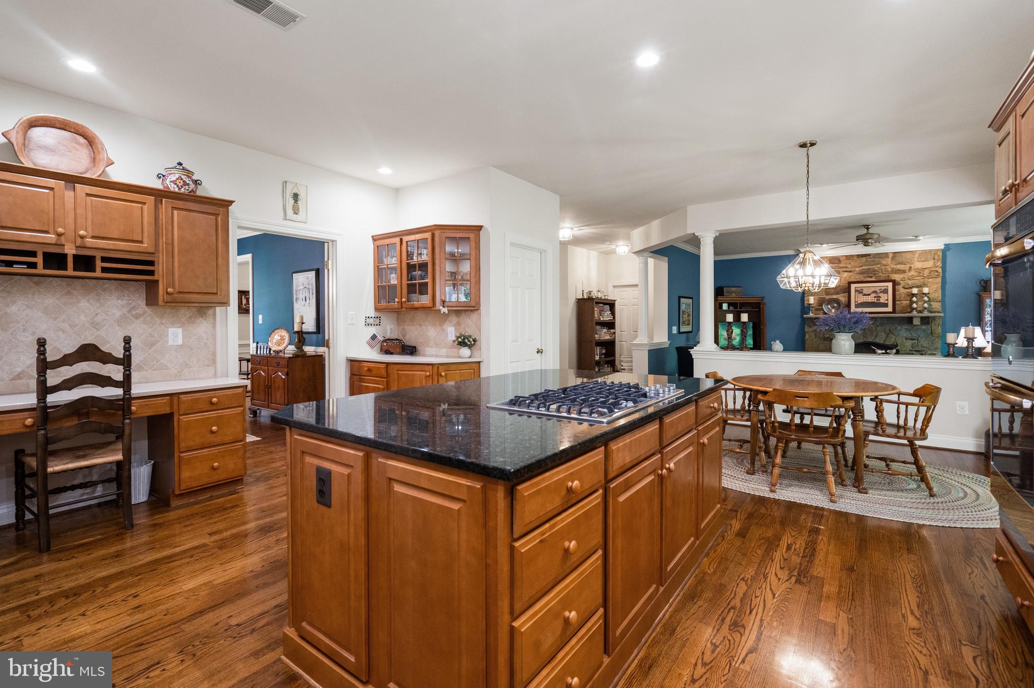 WOODLEA HILLS - Residential