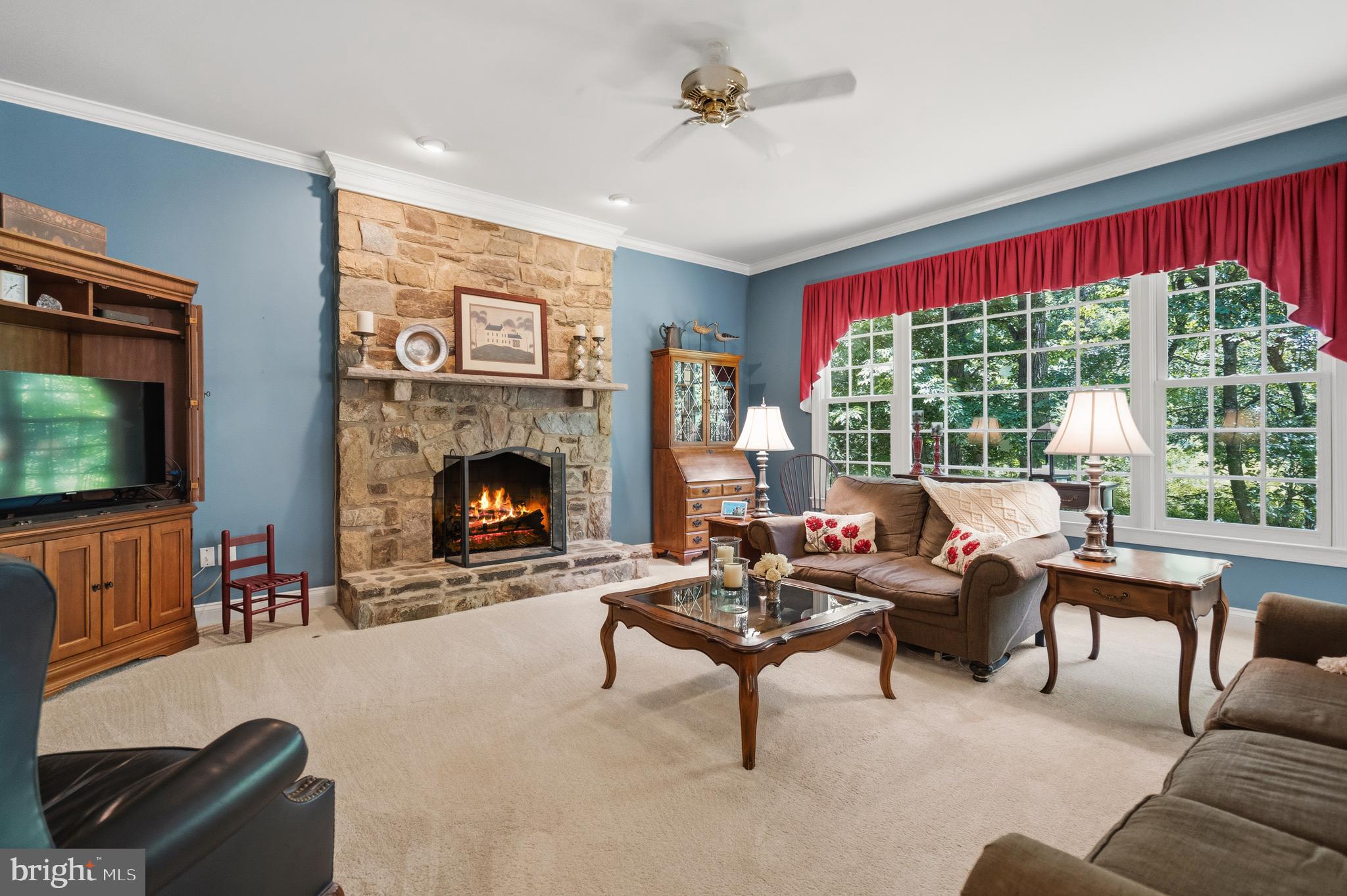 WOODLEA HILLS - Residential