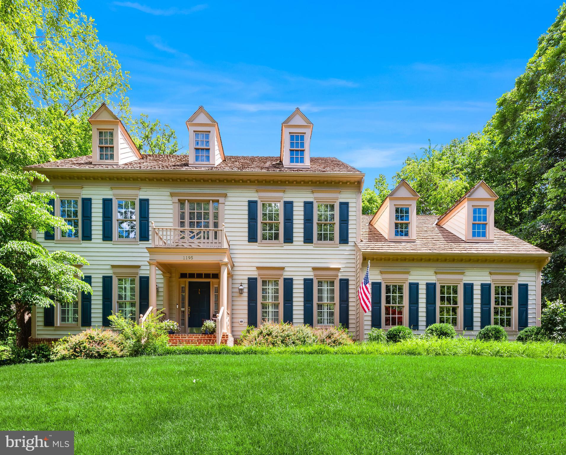 WOODLEA HILLS - Residential