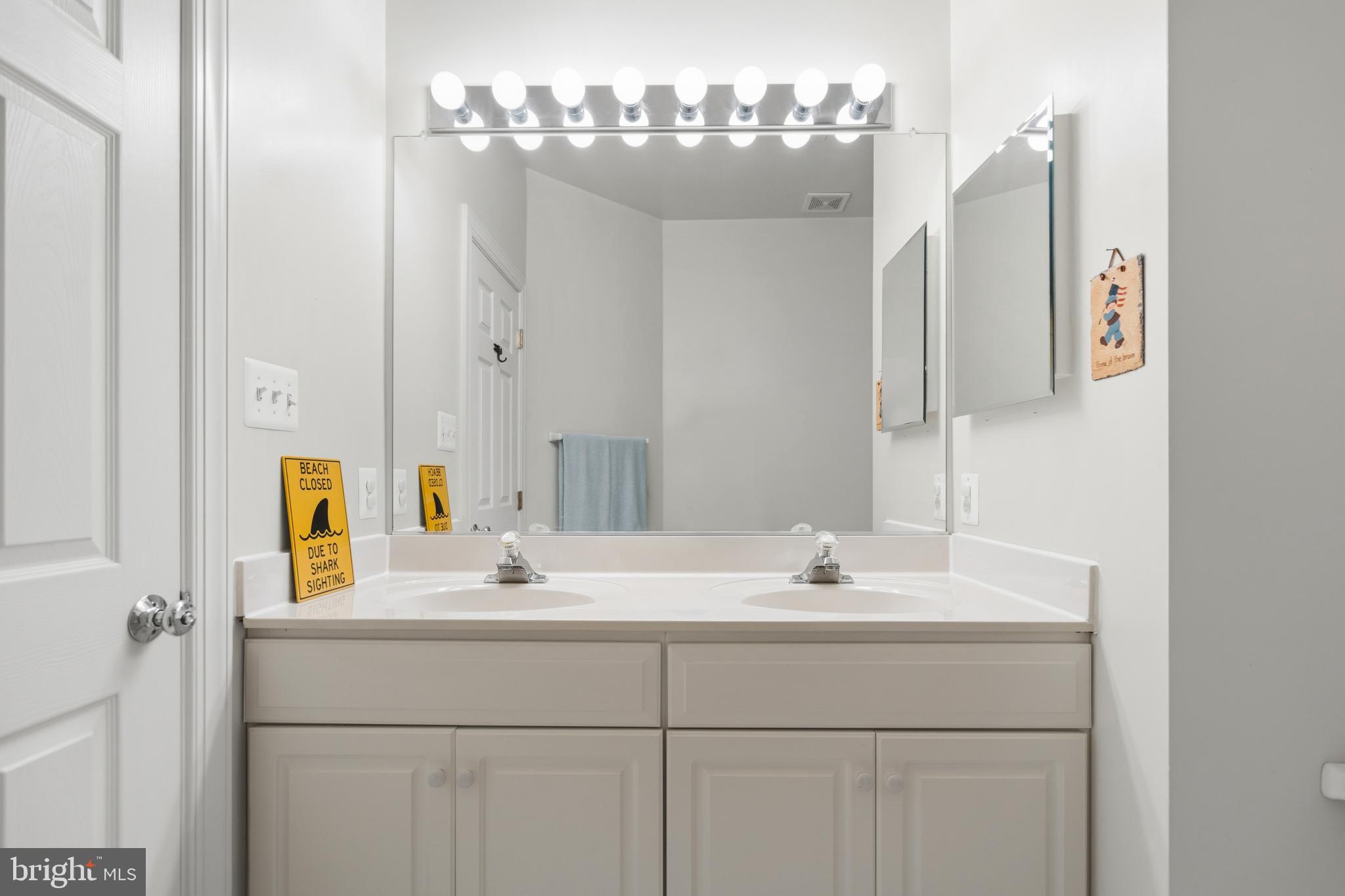 WOODLEA HILLS - Residential