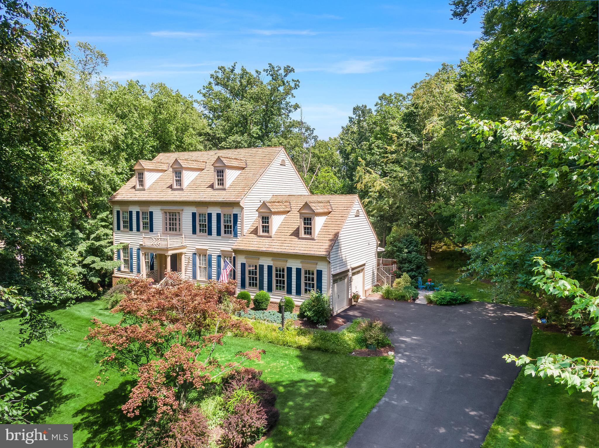 WOODLEA HILLS - Residential