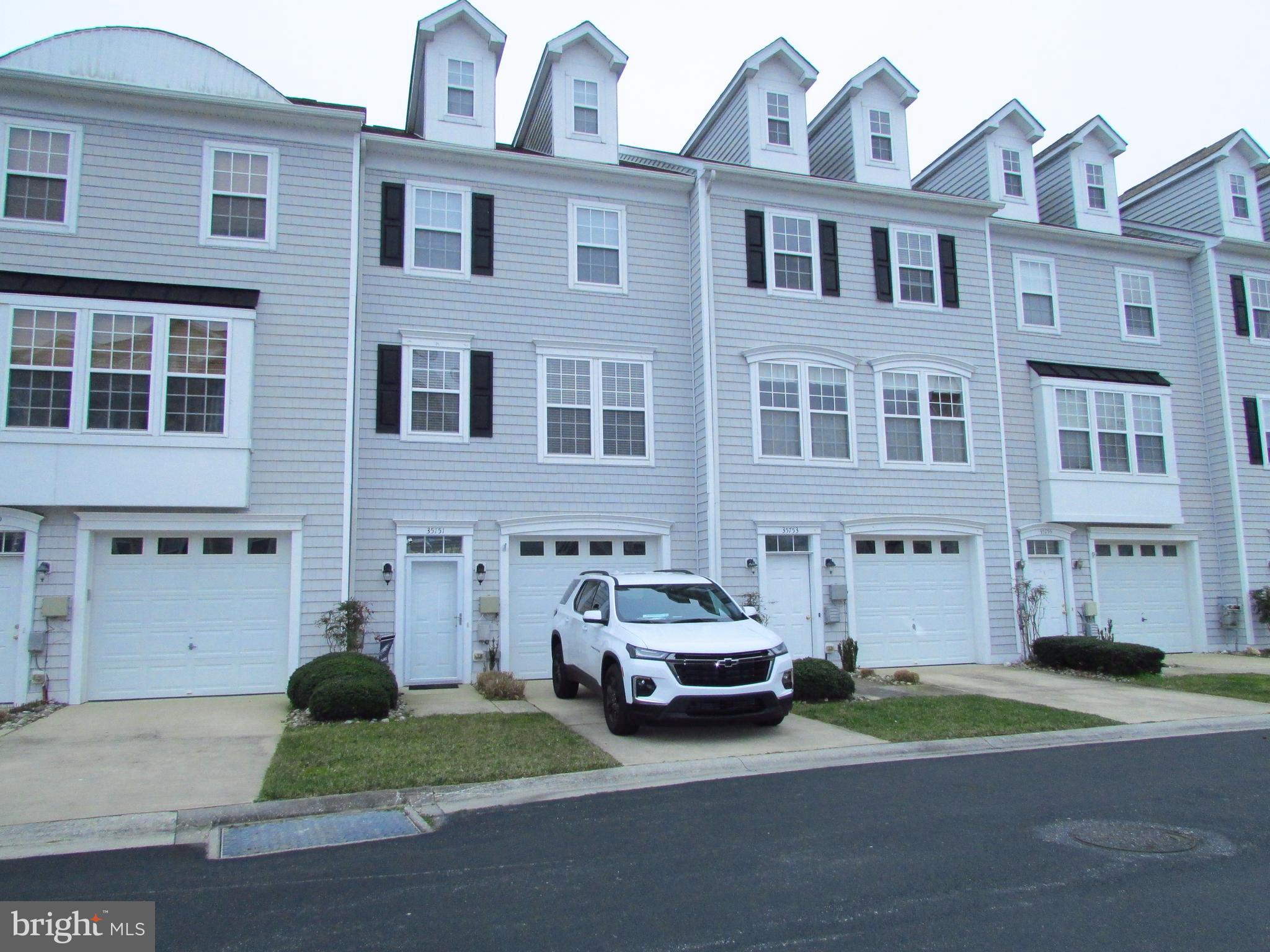 Spacious townhome overlooking the wetlands! This residence features an open living space, a screened porch, and a deck off the living area; the kitchen features all new appliances. There are 3 bedrooms and 2 full baths on the bedroom level, while the top-floor loft provides additional living space and another deck with views of the wetlands. The community includes a clubhouse and a pool. It is conveniently located near Massey’s Landing, shopping, restaurants, and close proximity to Lewes and Rehoboth Beach.
No smoking and no pets, please.