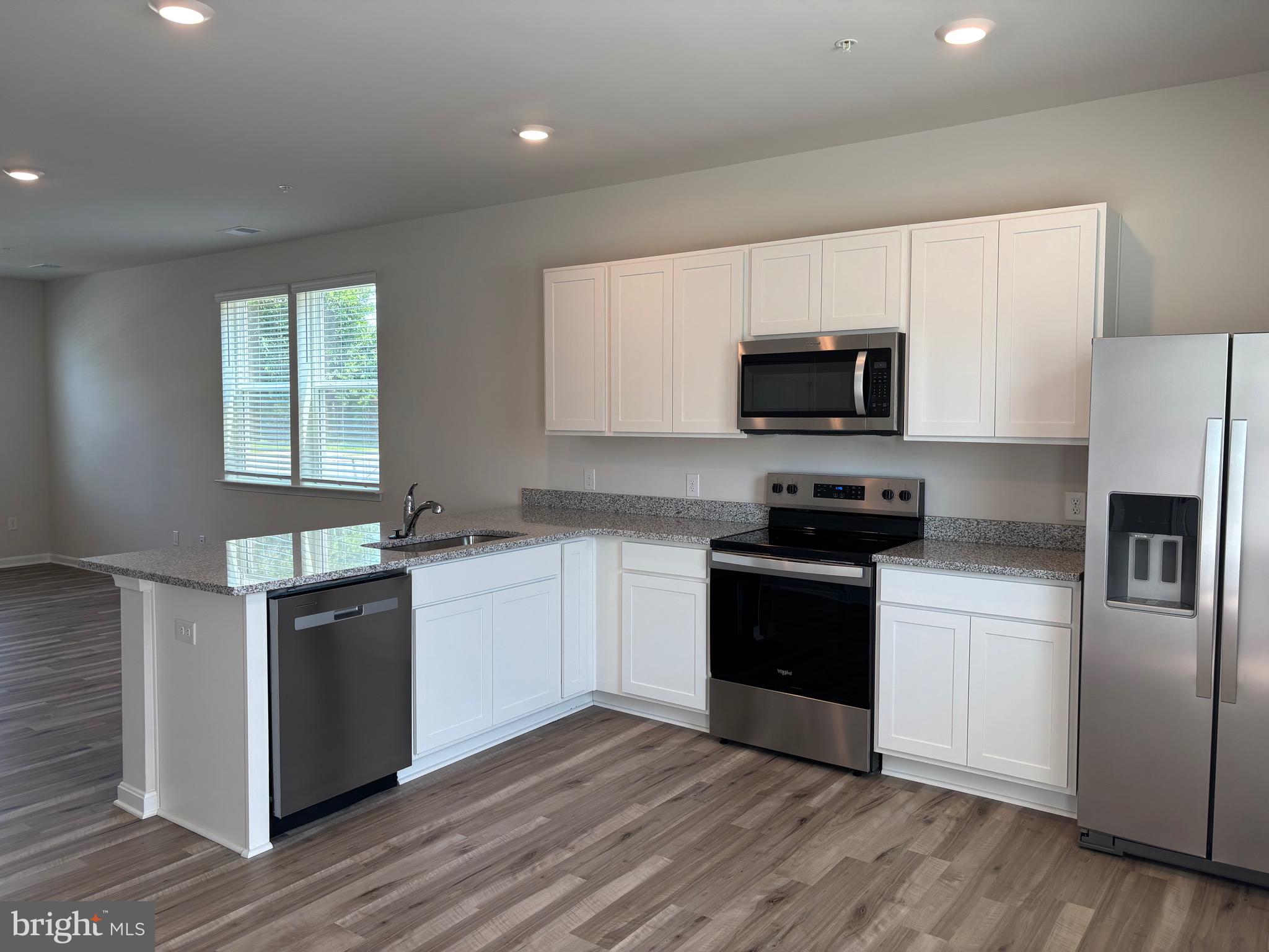 RIVERWALK TERRACE - Residential