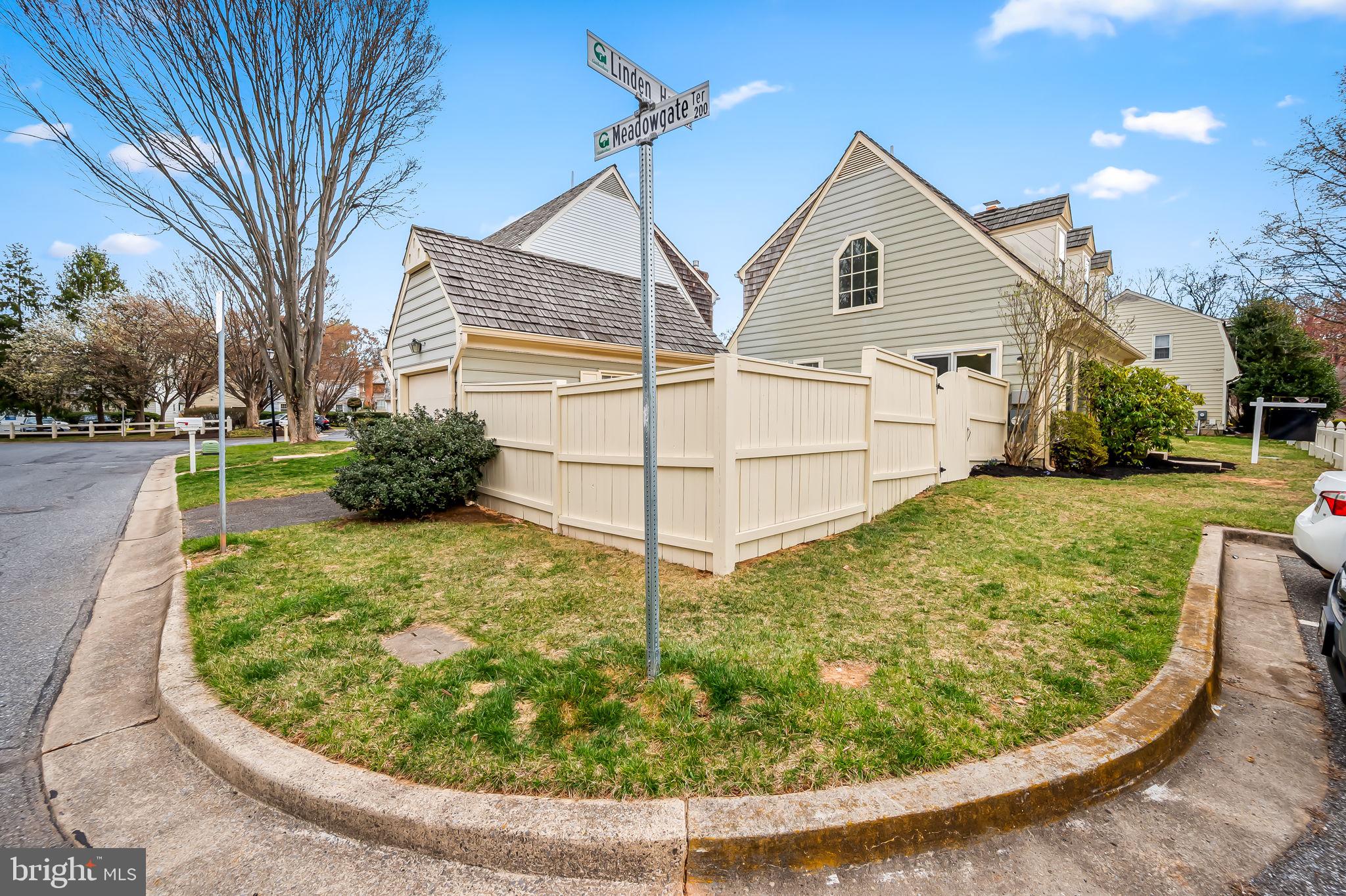 SAYBROOKE - Residential