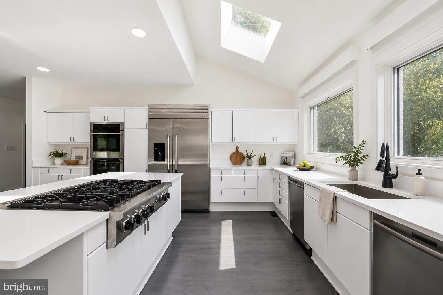 POTOMAC OVERLOOK - Residential