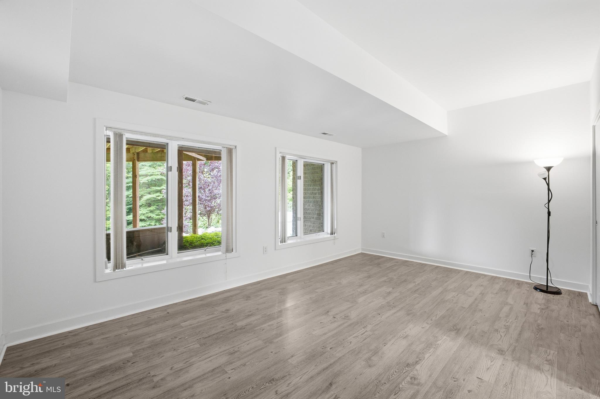 POTOMAC OVERLOOK - Residential