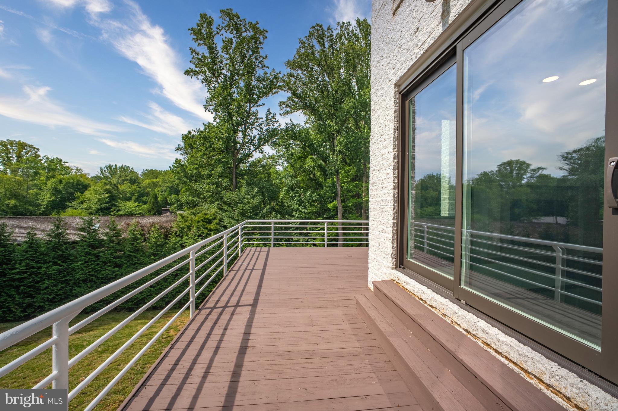 POTOMAC OVERLOOK - Residential
