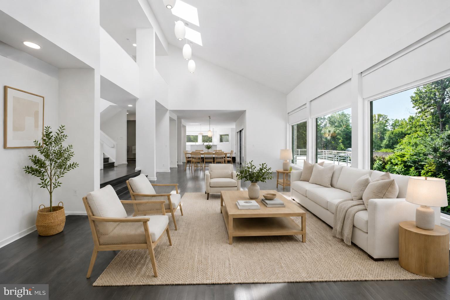 POTOMAC OVERLOOK - Residential