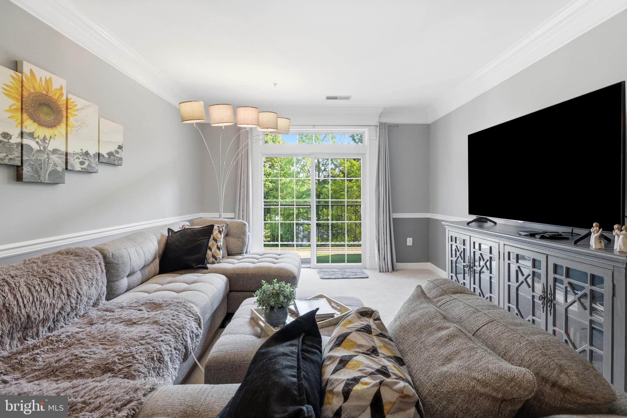 KENTLANDS - Residential