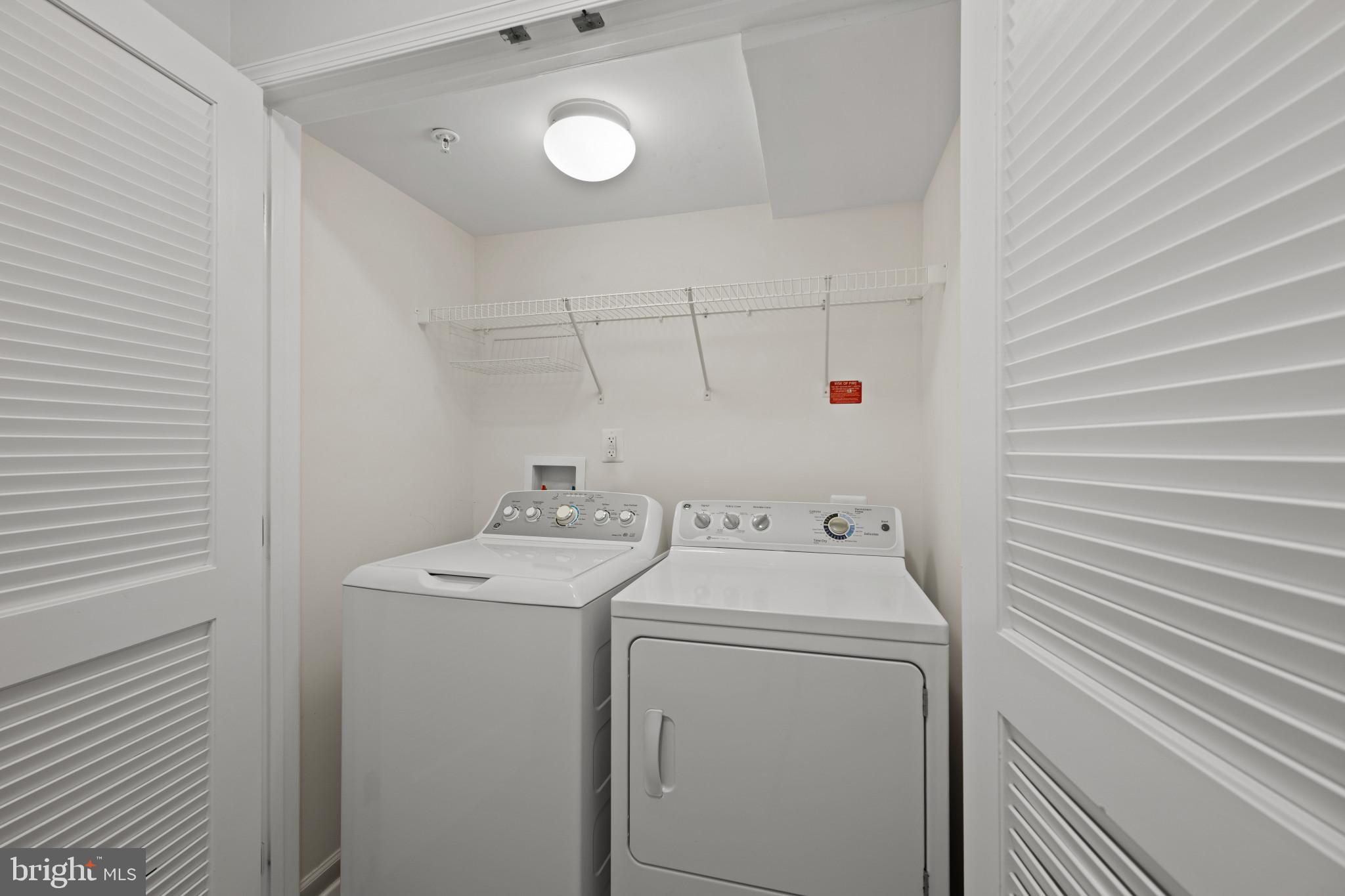 WAVERLY MEWS - Residential
