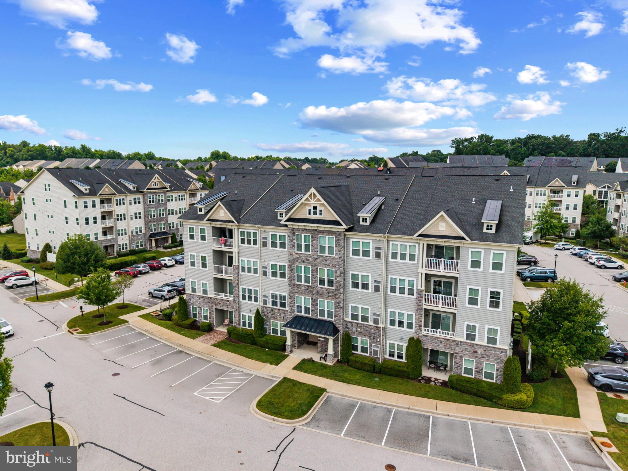 WAVERLY MEWS - Residential
