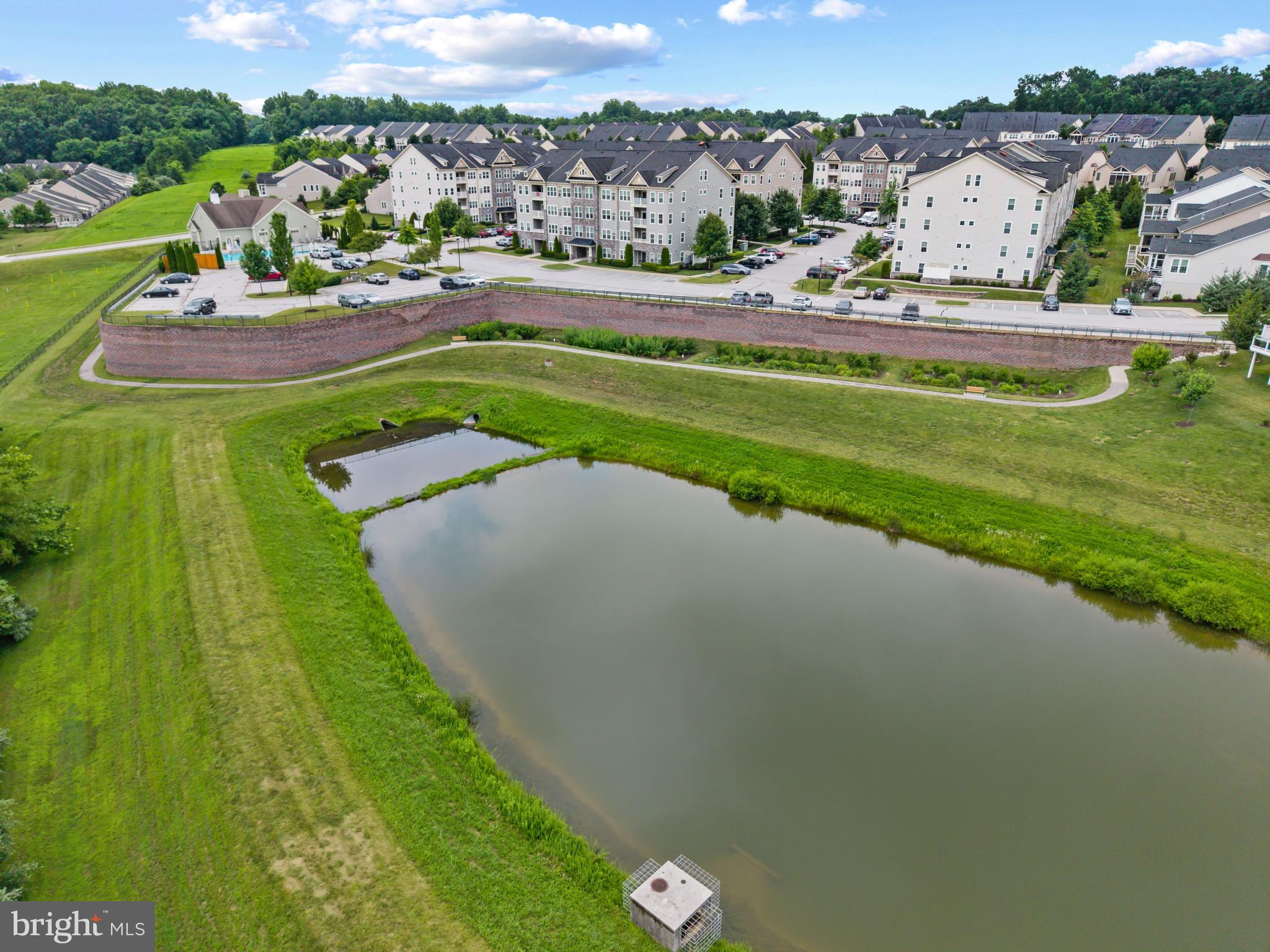 WAVERLY MEWS - Residential