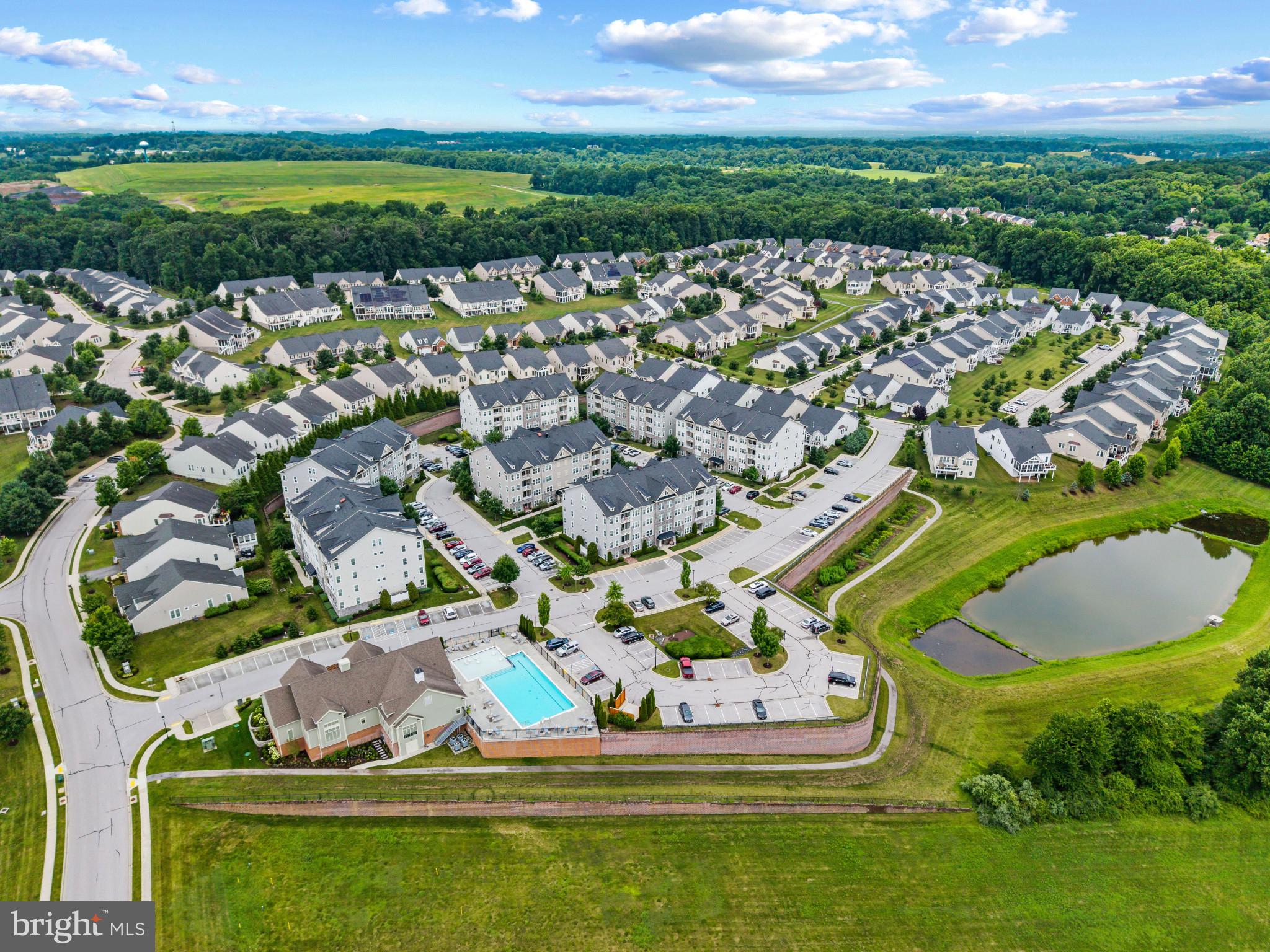 WAVERLY MEWS - Residential